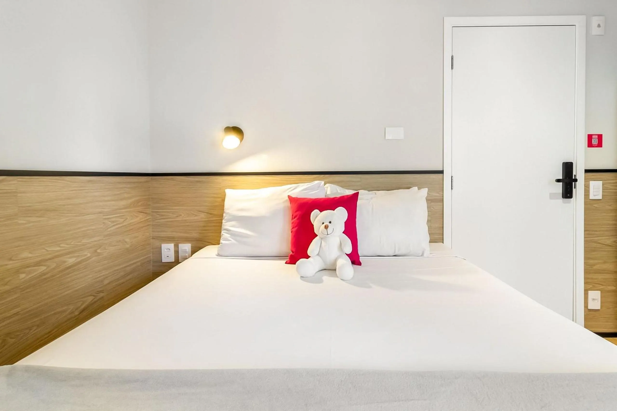 Bed in sp-hobn - housi paulista