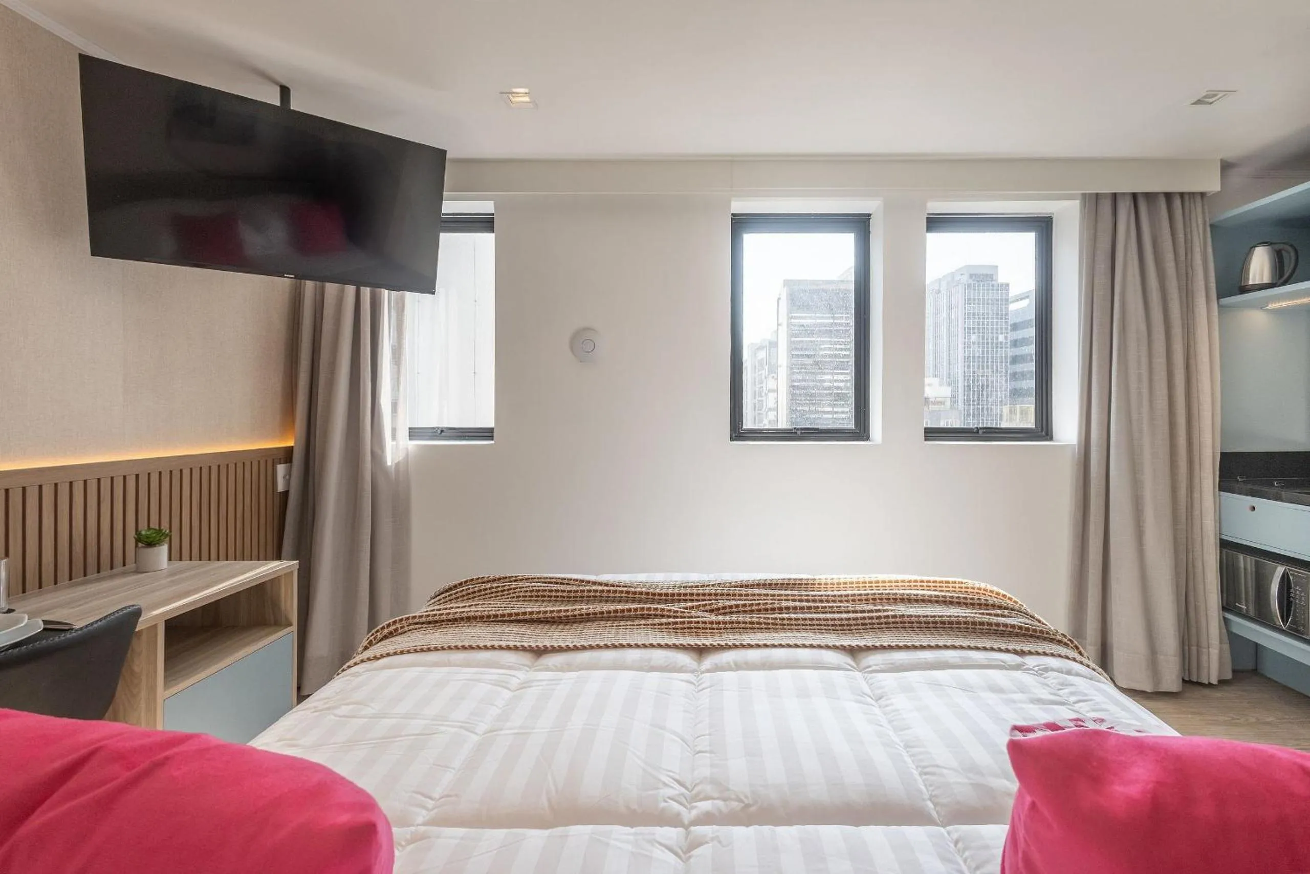 Bed in sp-hobn - housi paulista