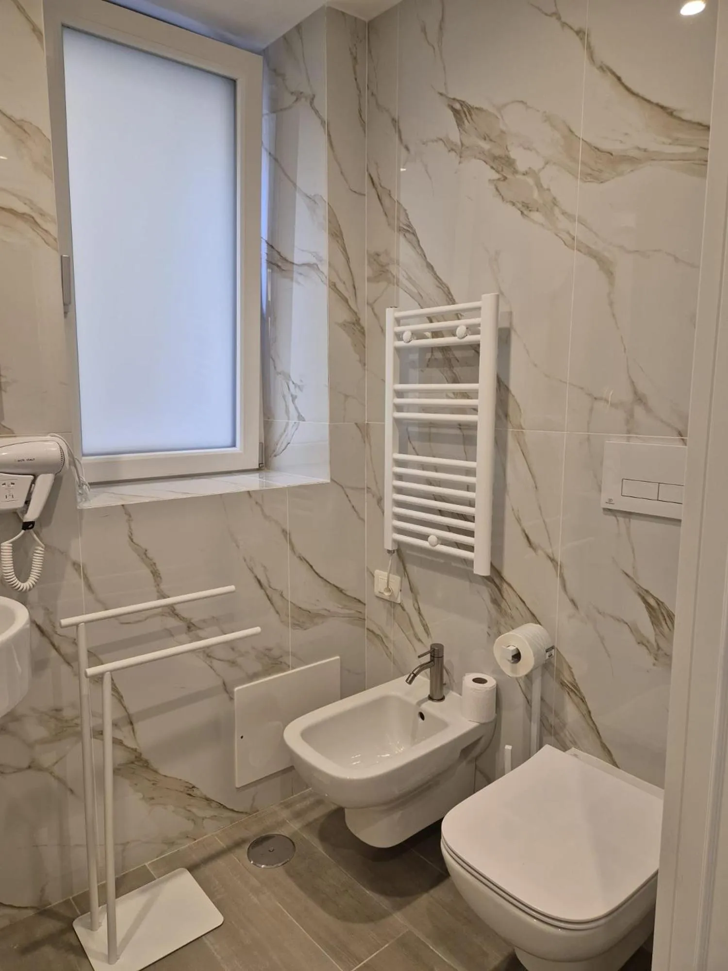 Shower in La Memolina B&B