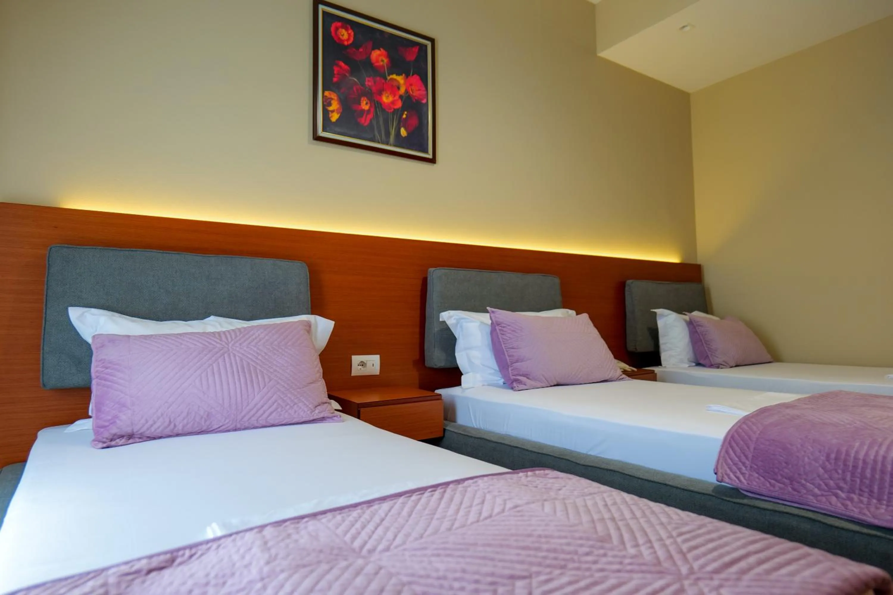 Bed in 6 Milje Hotel