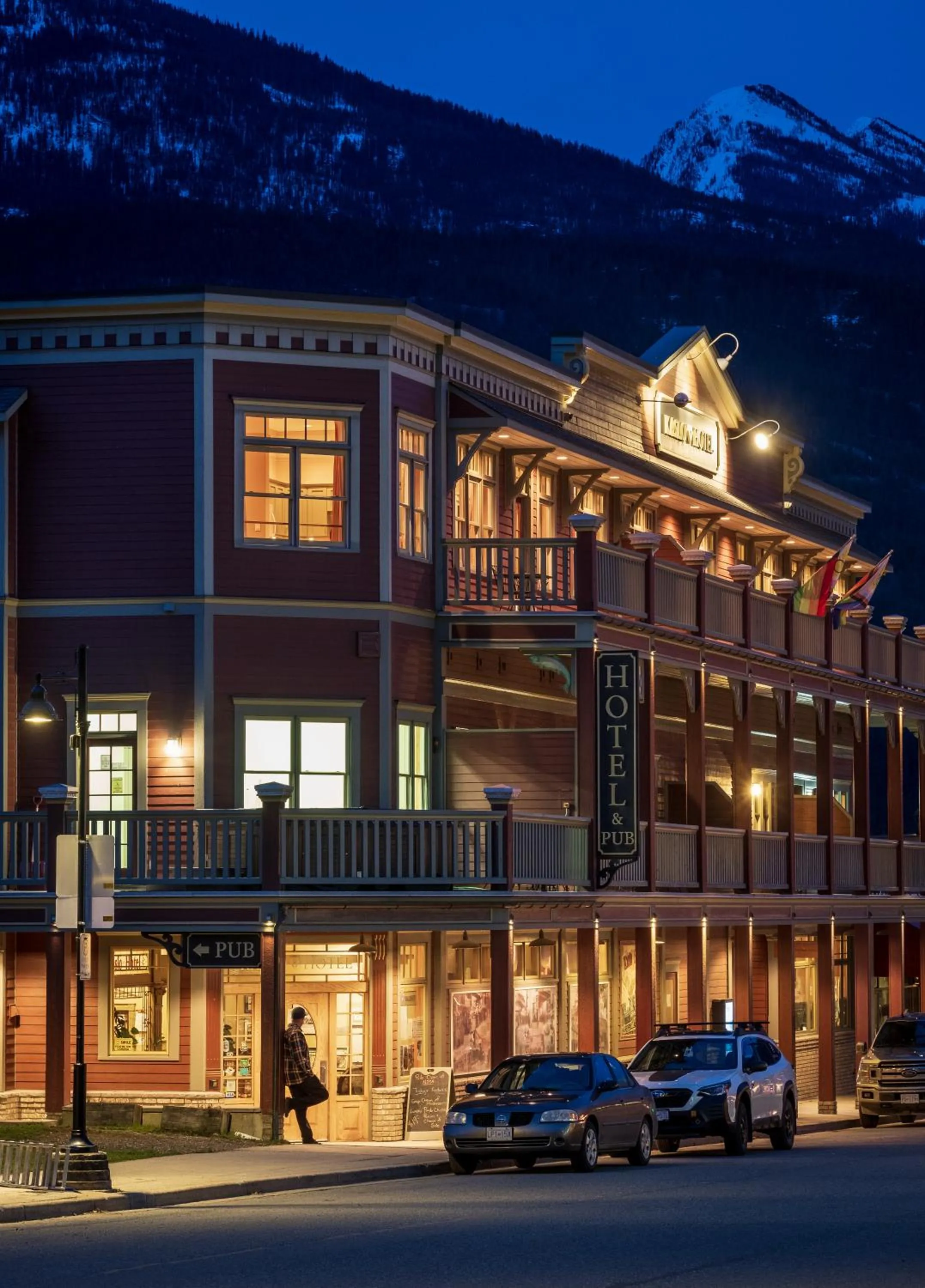 Property building in Kaslo Hotel