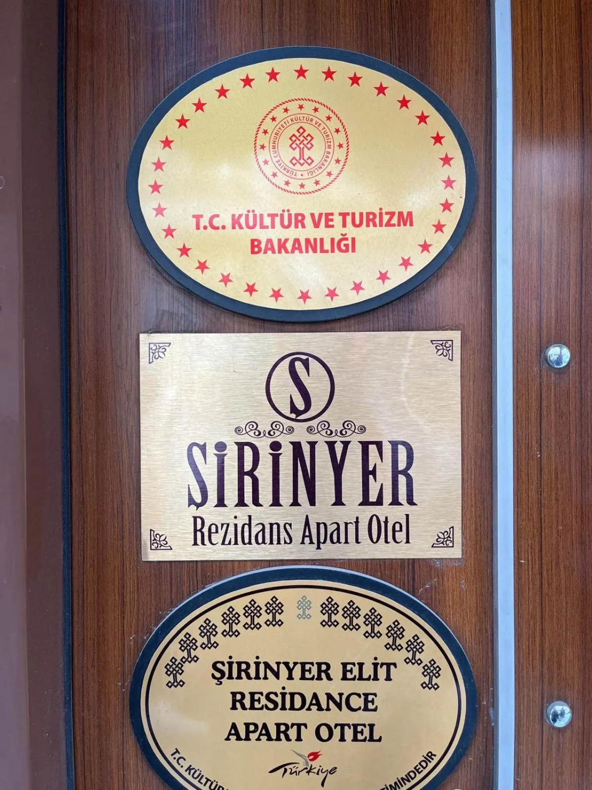 Property building in Şirinyer Elit Residance Apart Hotel