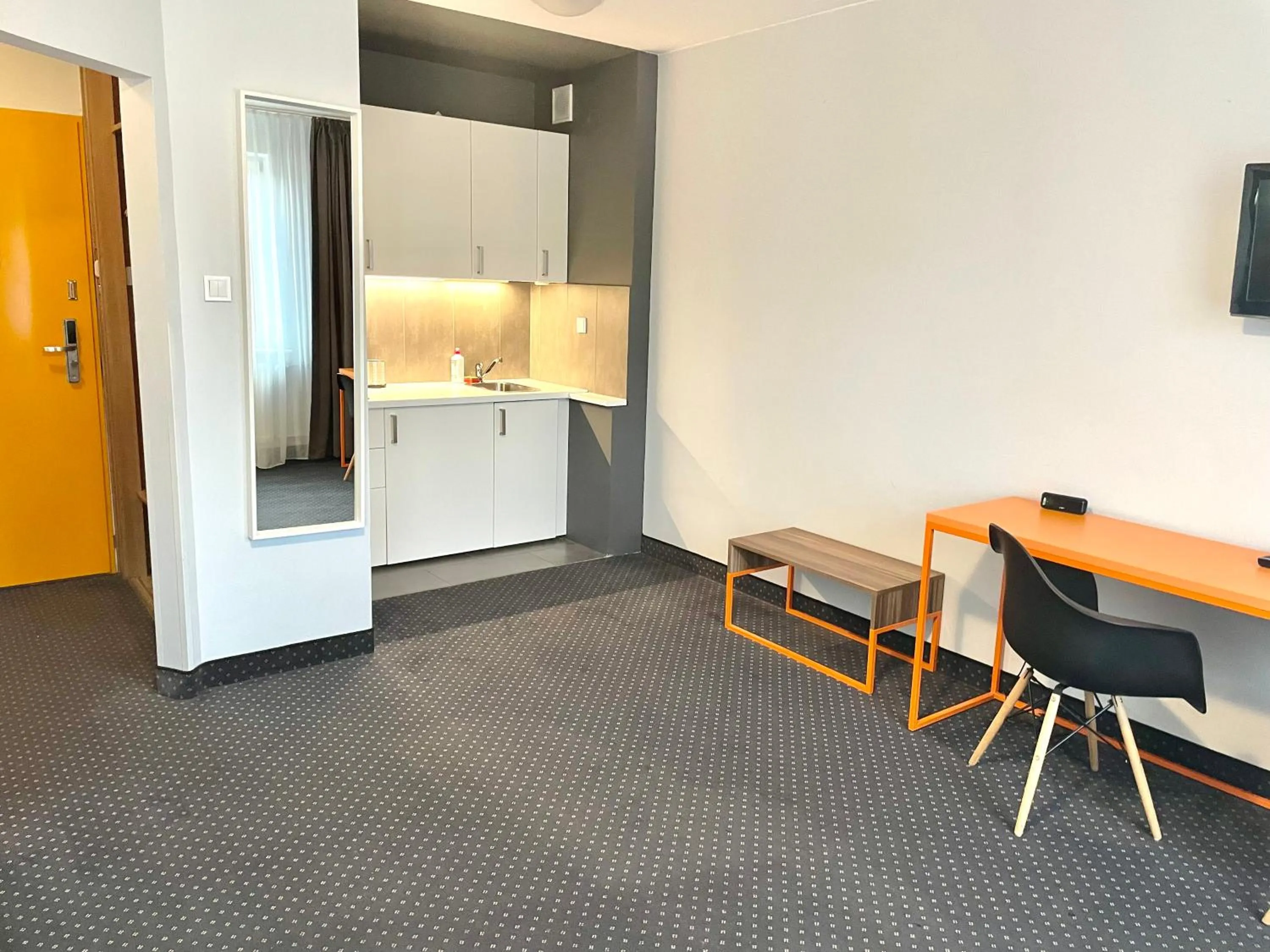 Kitchen or kitchenette in Poleczki Residence Apartments