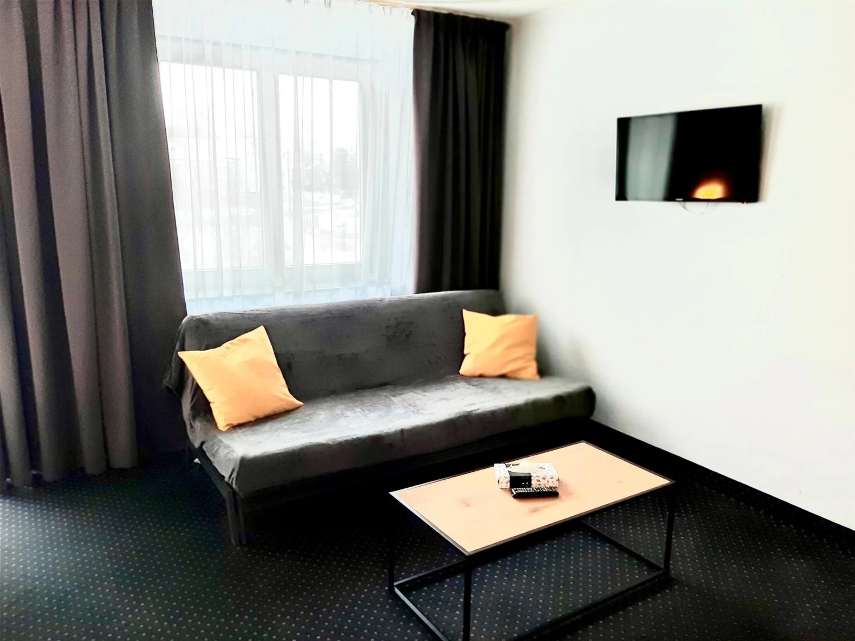 TV and multimedia in Poleczki Residence Apartments