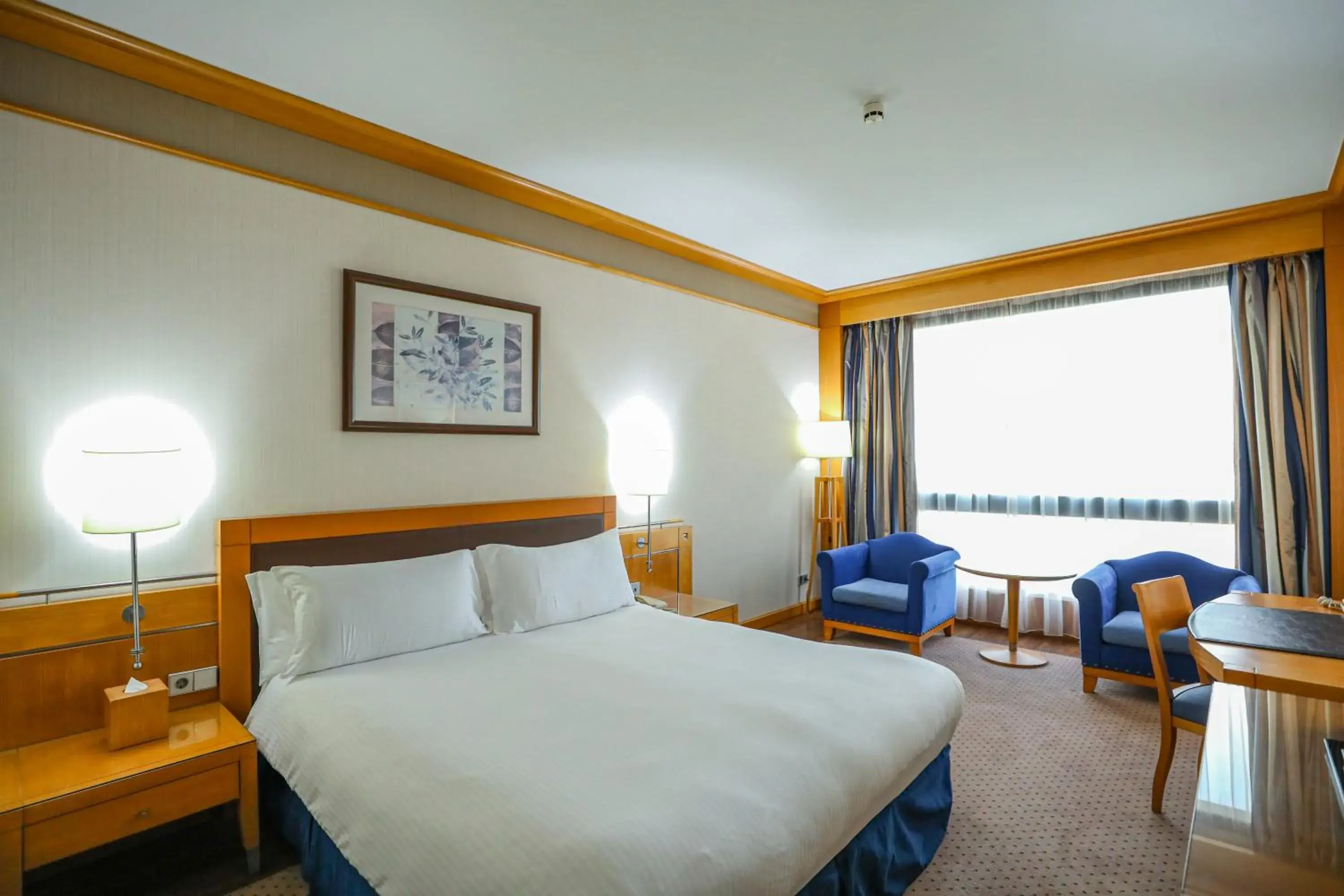 Executive King Room - Smoking in Crowne Plaza Hamra Beirut by IHG Executive King Room - Smoking in Crowne Plaza Hamra Beirut by IHG