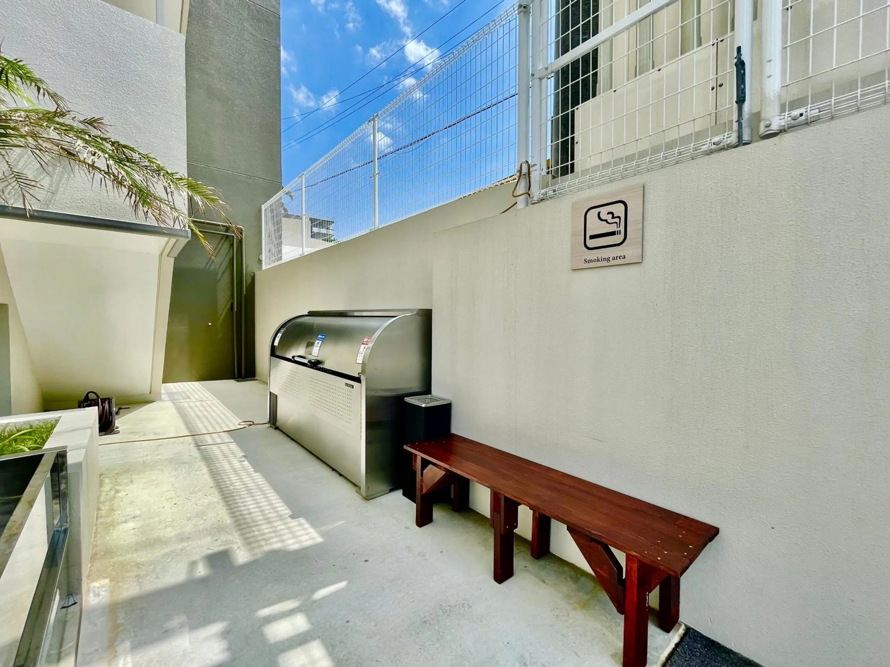 Area and facilities in Coral Palace Onna by Sunset Avenue