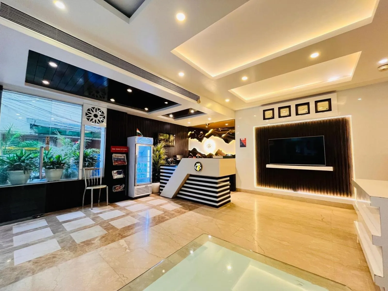 Lobby or reception in Hotel Benz International, Karol Bagh