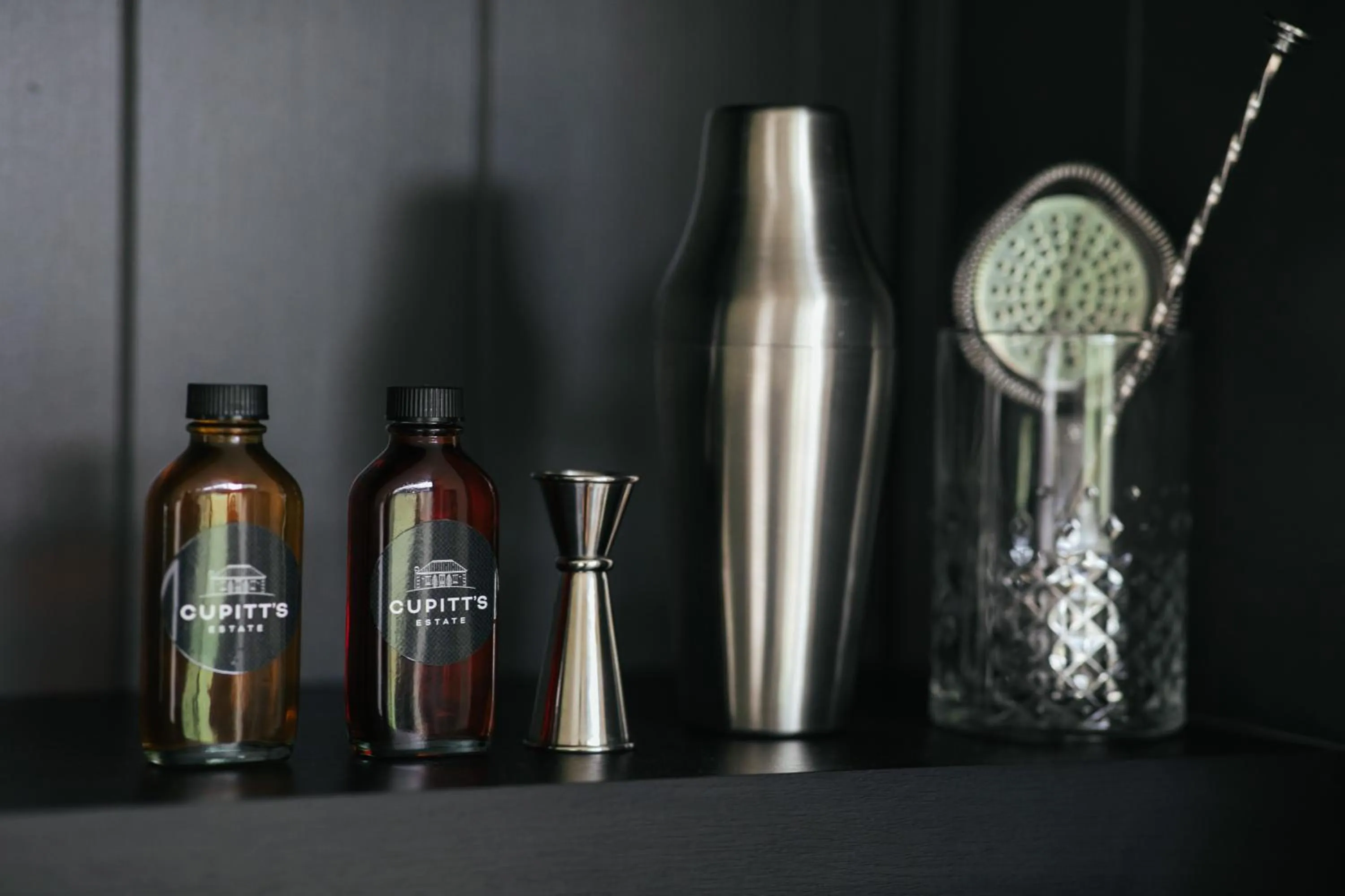 Drinks in Cupitt's Estate Villas