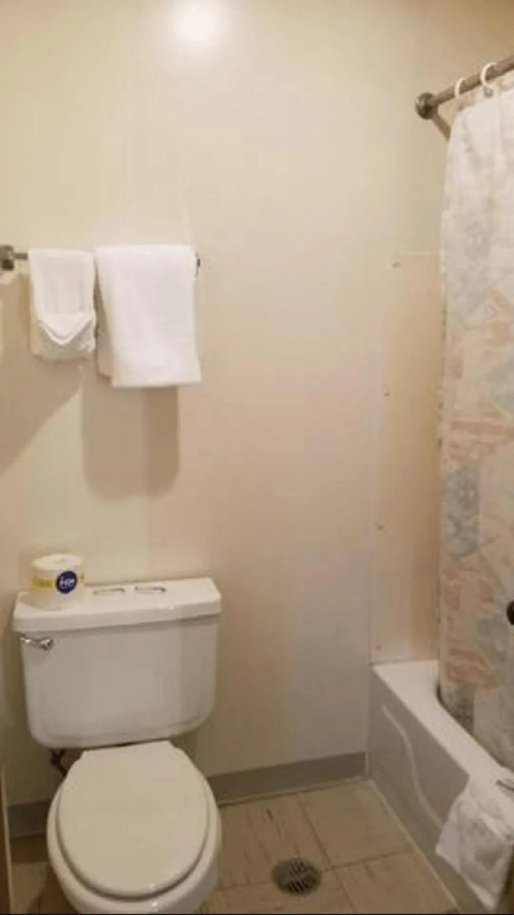 Bathroom in Unity Lodge