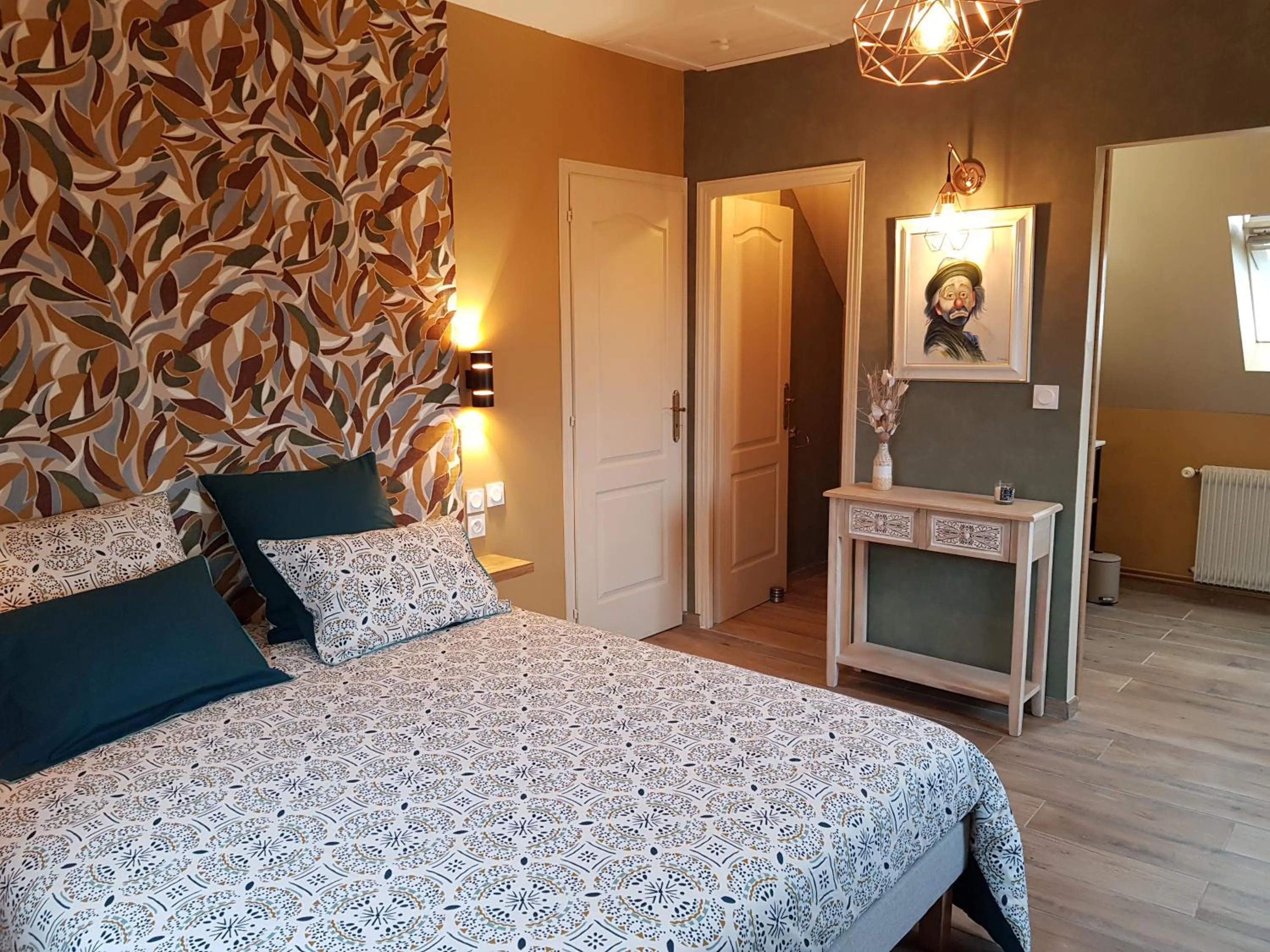 Bed in Chambres d hôtes de la Mauguinière