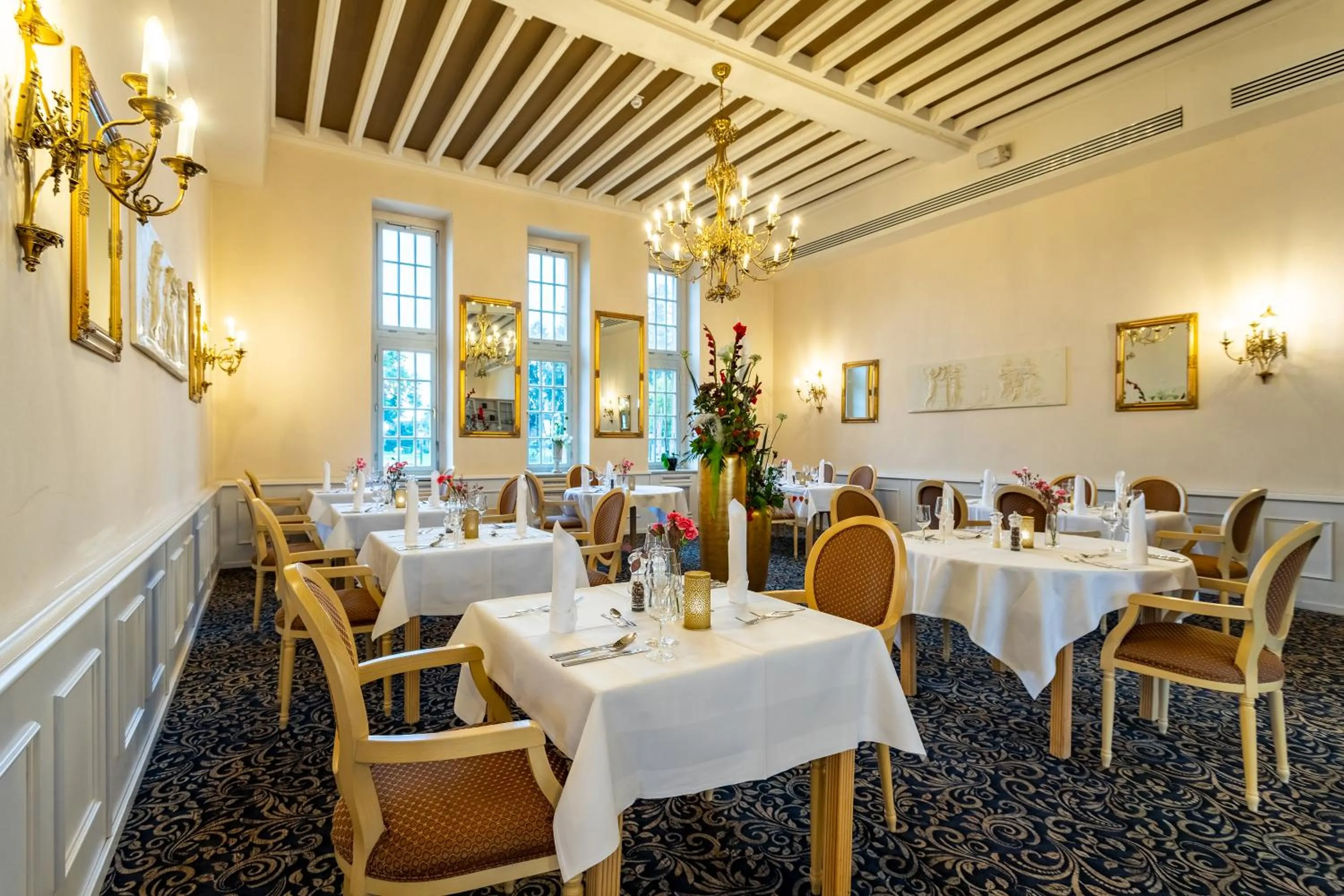 Restaurant/places to eat in Seehotel Schloss Klink