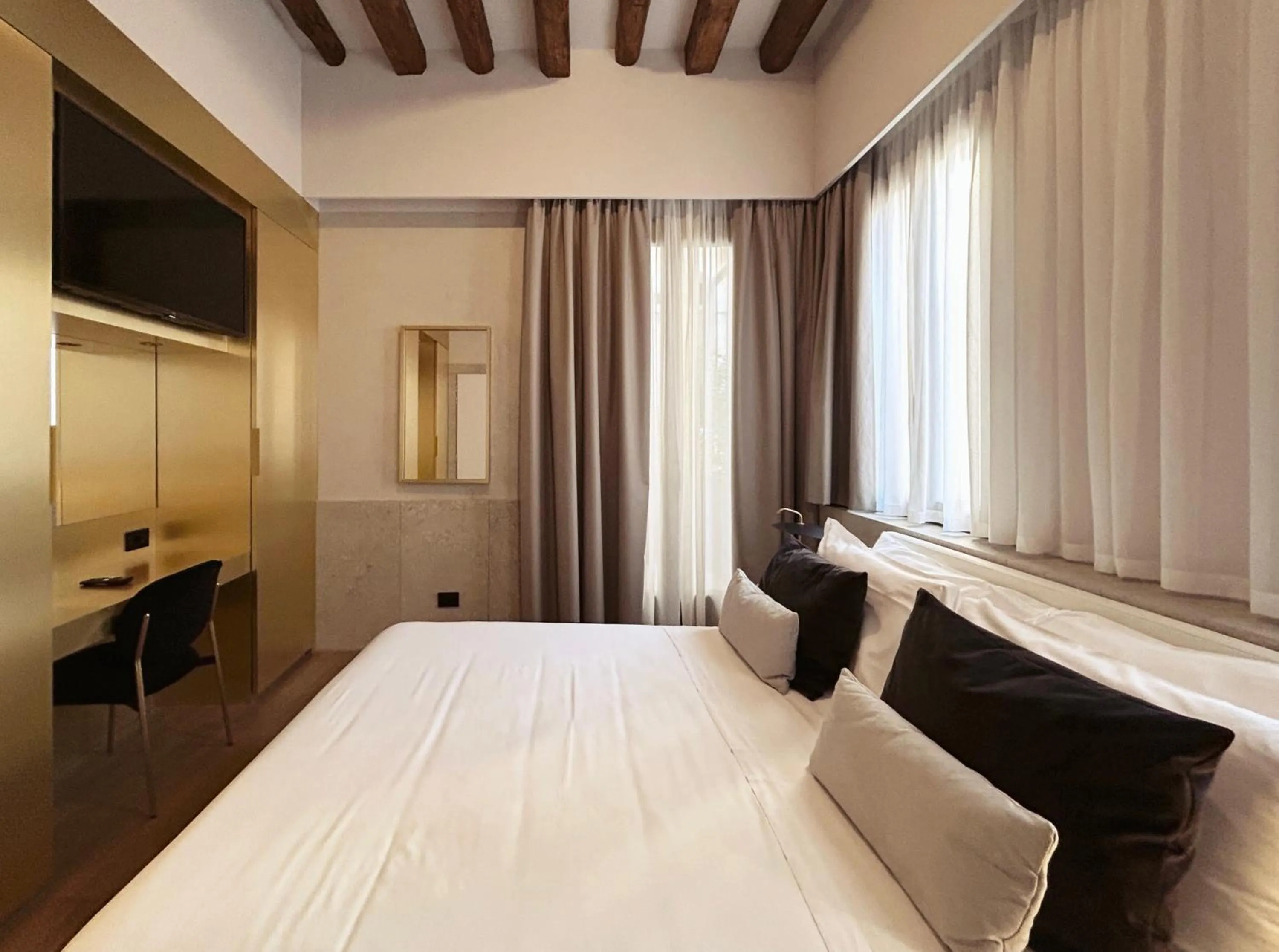 Bed in Palazzo Pianca