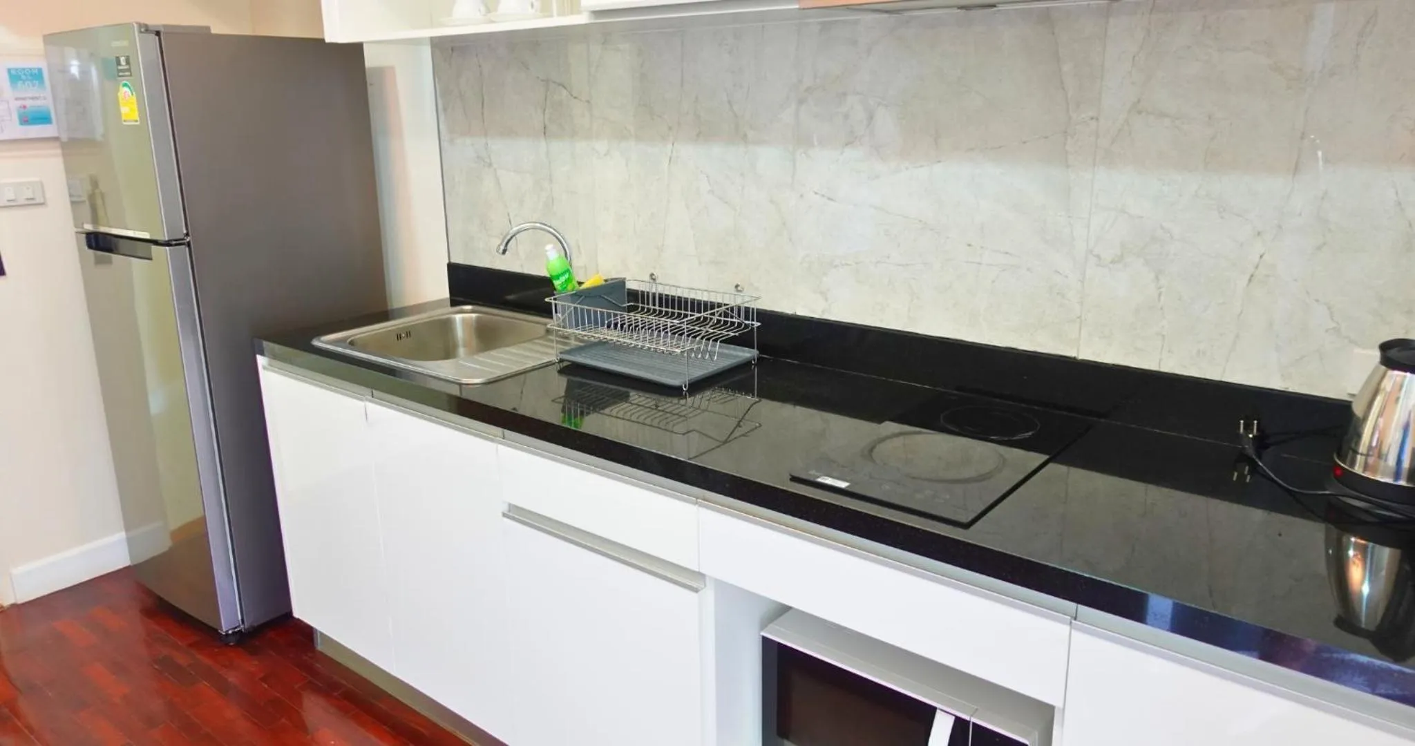 stove in Seastar Hotel and Service Apartment