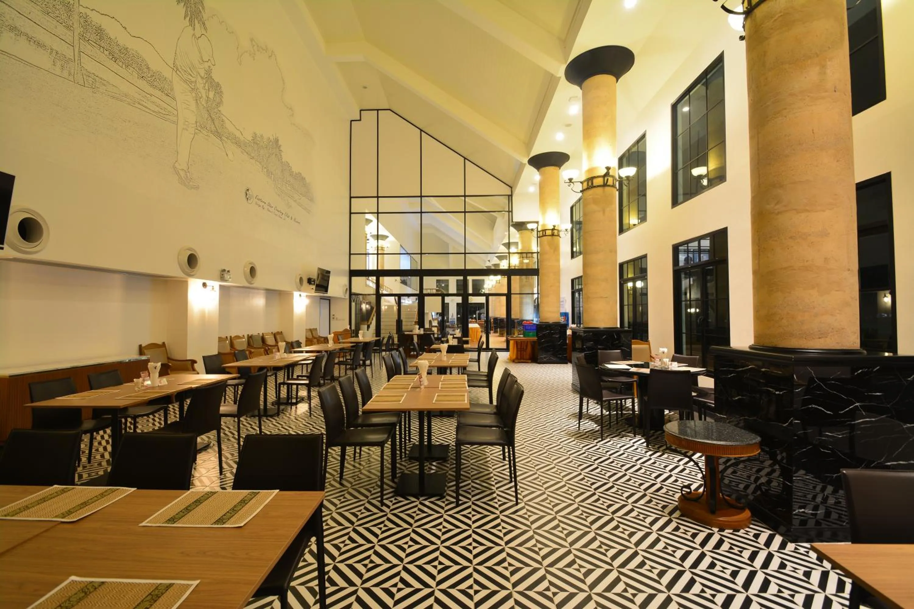 Restaurant/places to eat in Seastar Hotel and Service Apartment