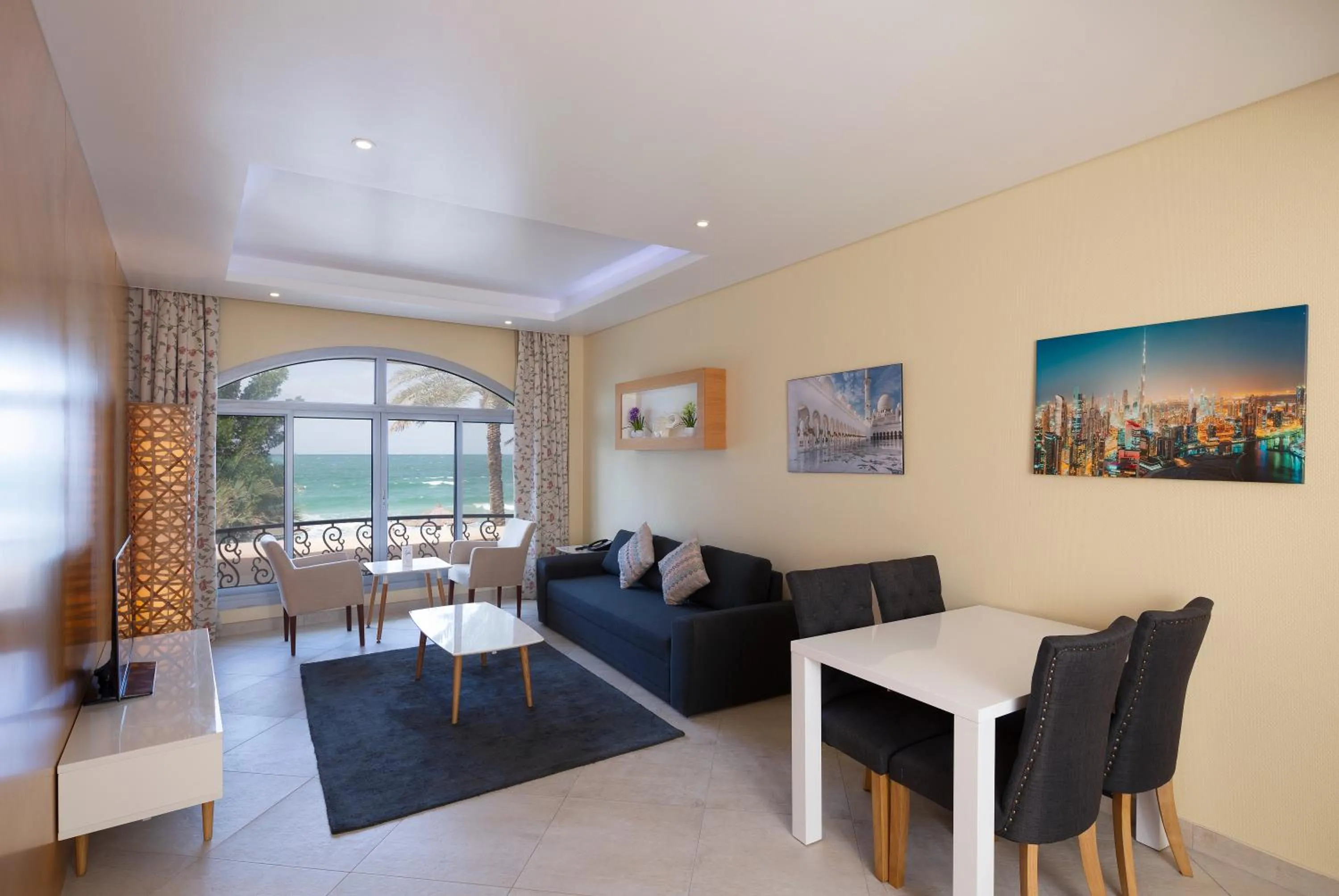 Living room in Occidental Sharjah Grand