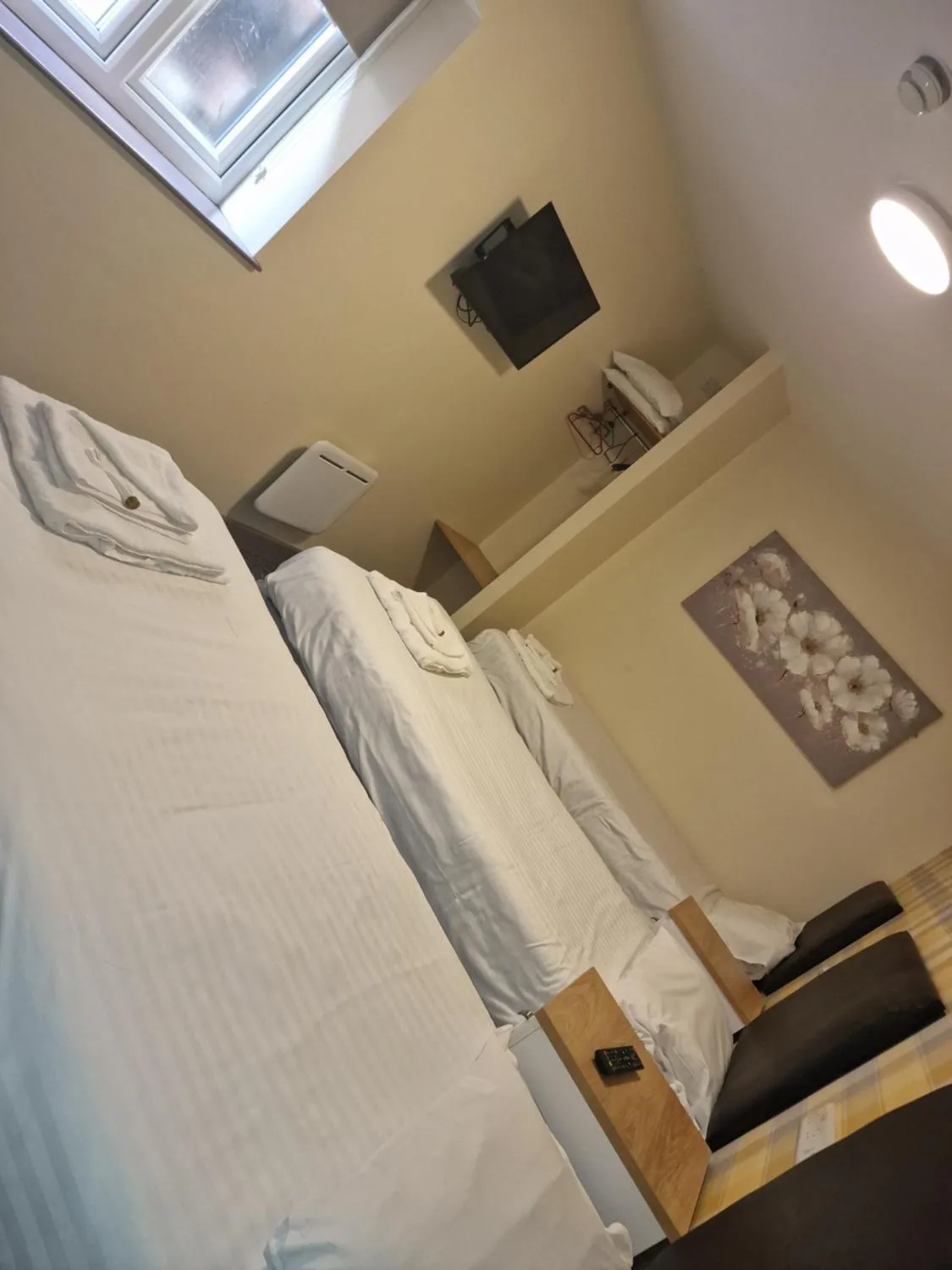 Bed in The Station Inn