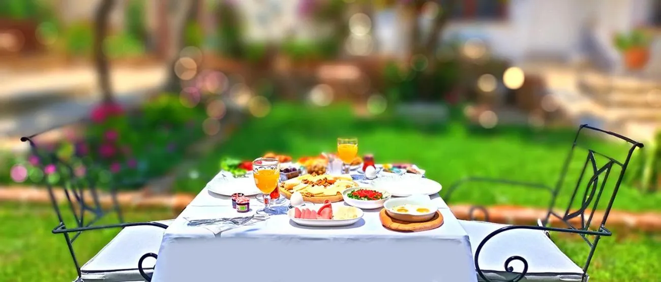 Breakfast in No 10 Hotel