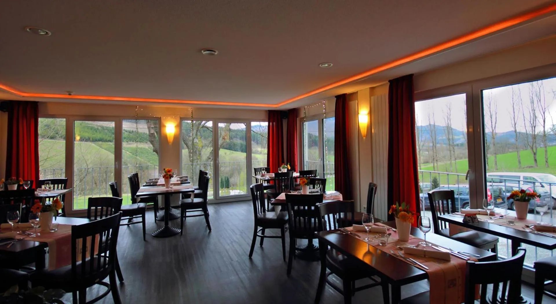 Restaurant/places to eat in Waldhotel Schinkenwirt
