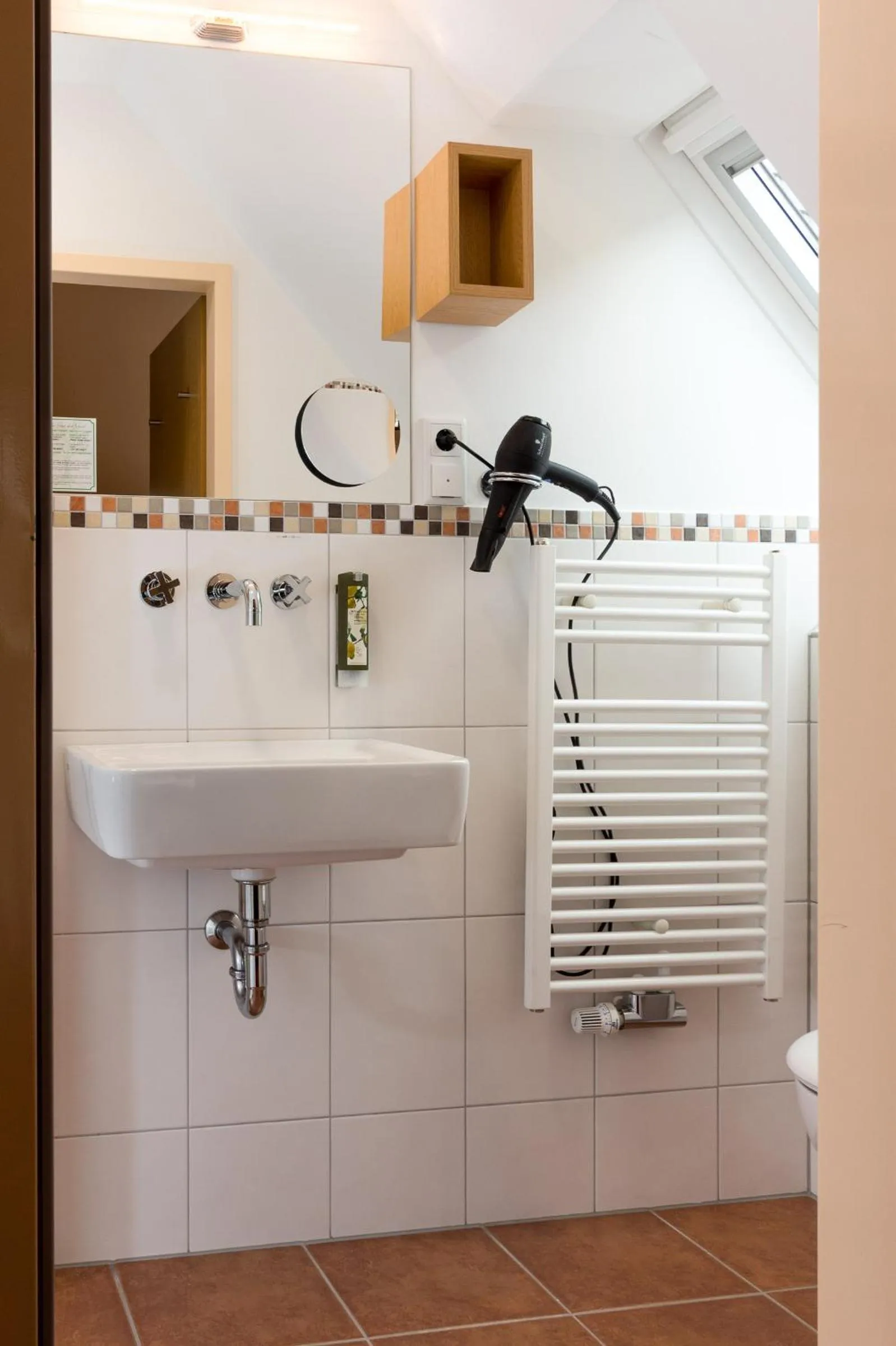 Photo of the whole room in Waldhotel Schinkenwirt