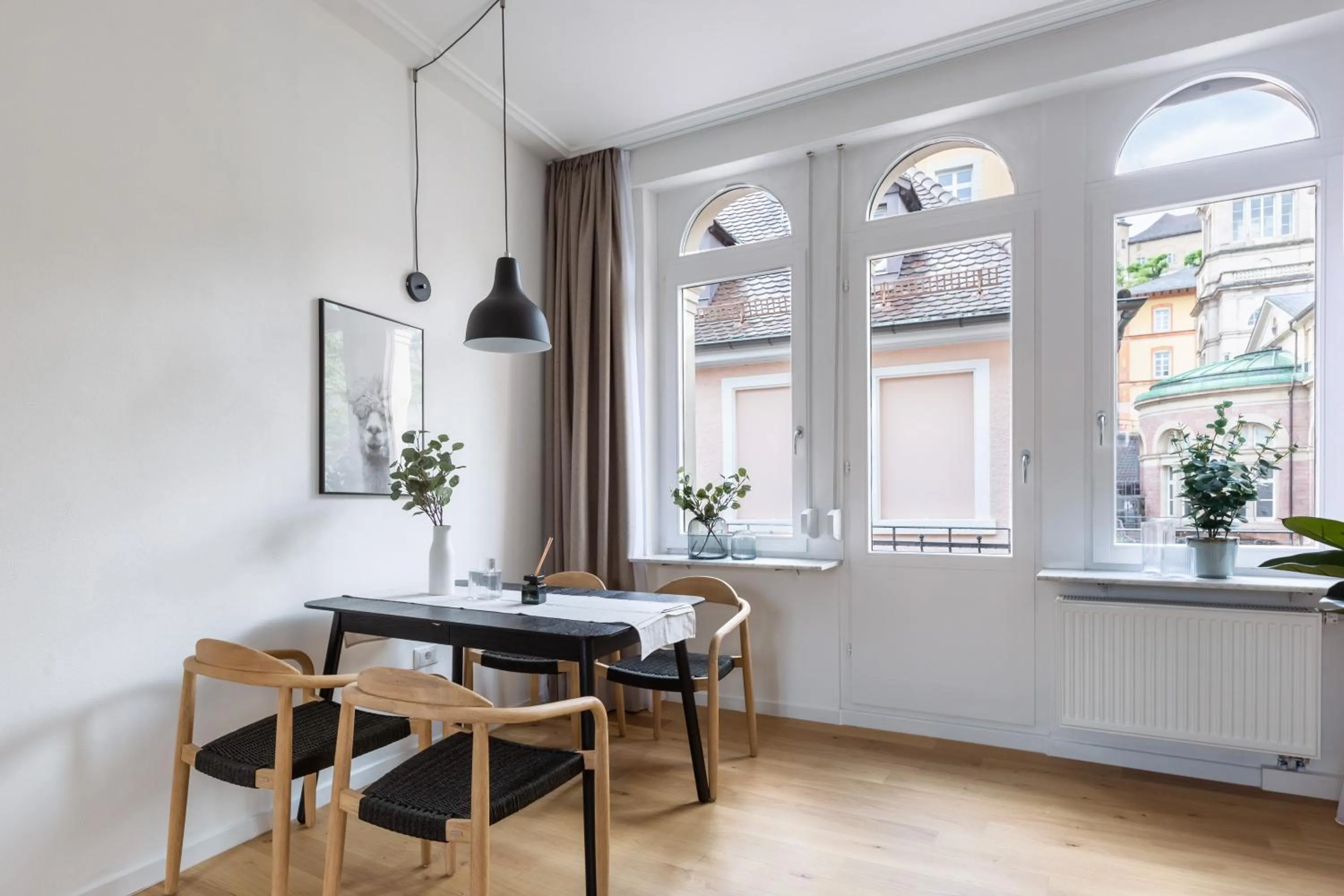 Kitchen or kitchenette in Limehome Baden-Baden Bäderstraße