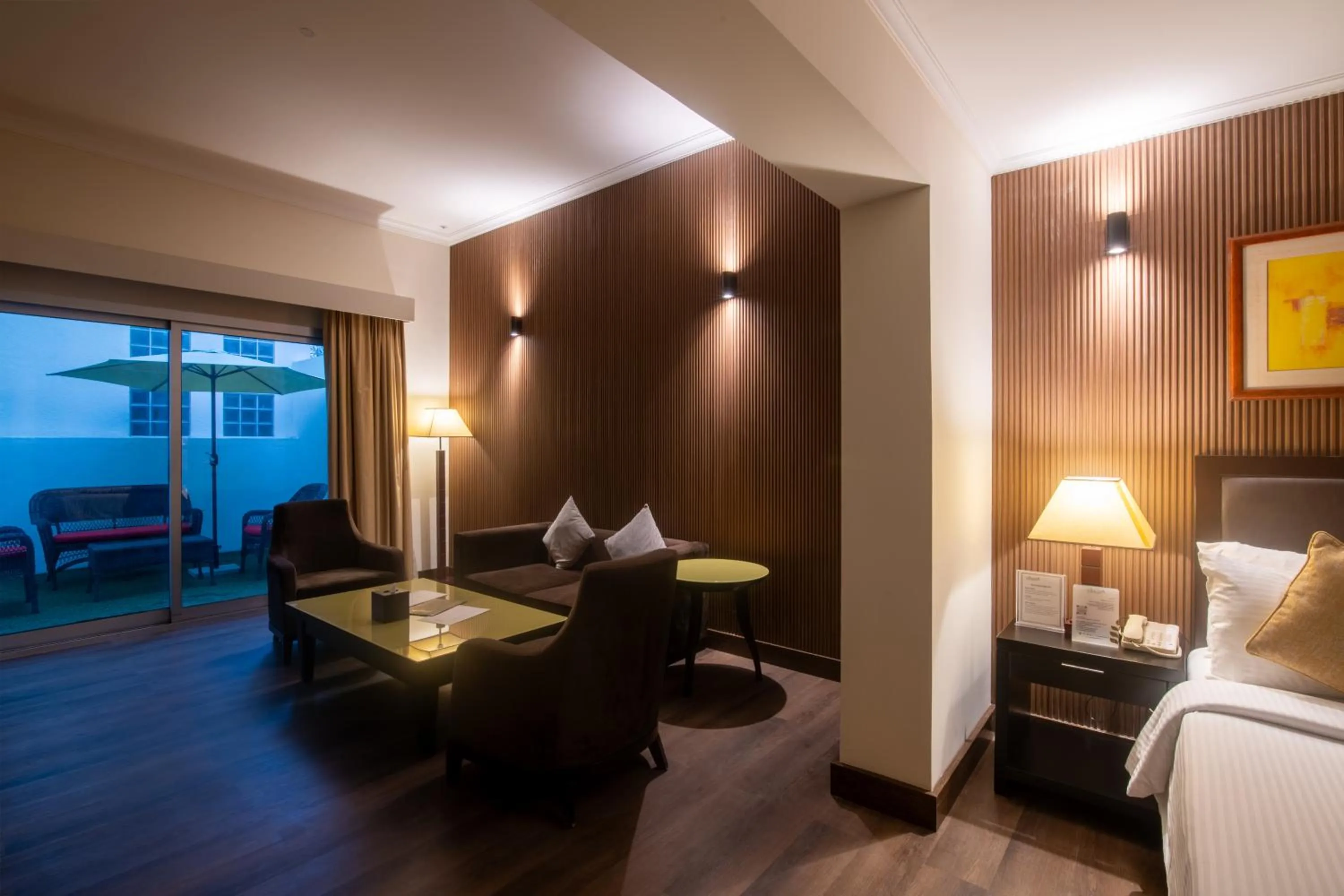 Living room, Bed in Villaggio Hotel Abu Dhabi