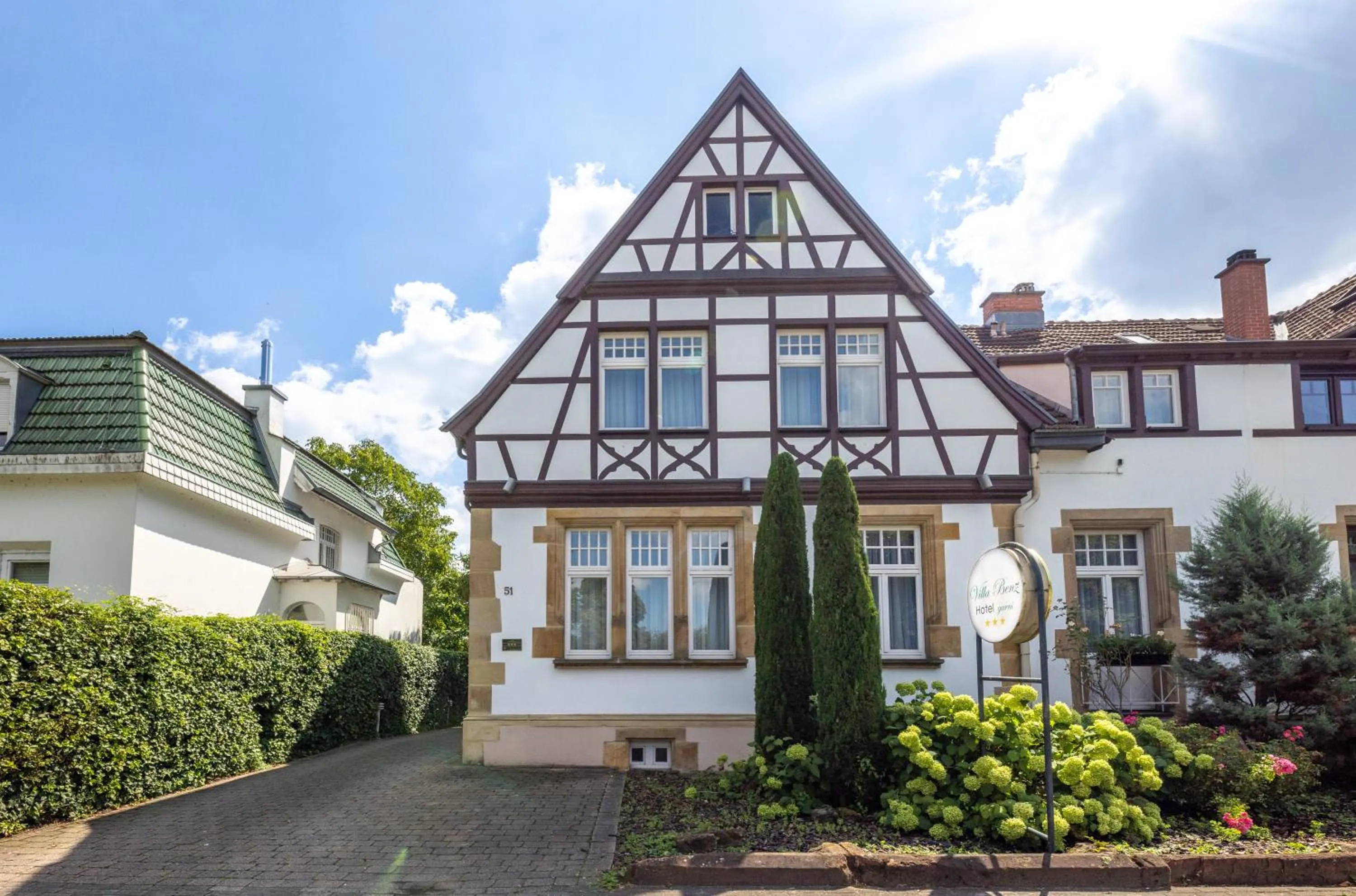 Property building in Villa Benz Hotel garni