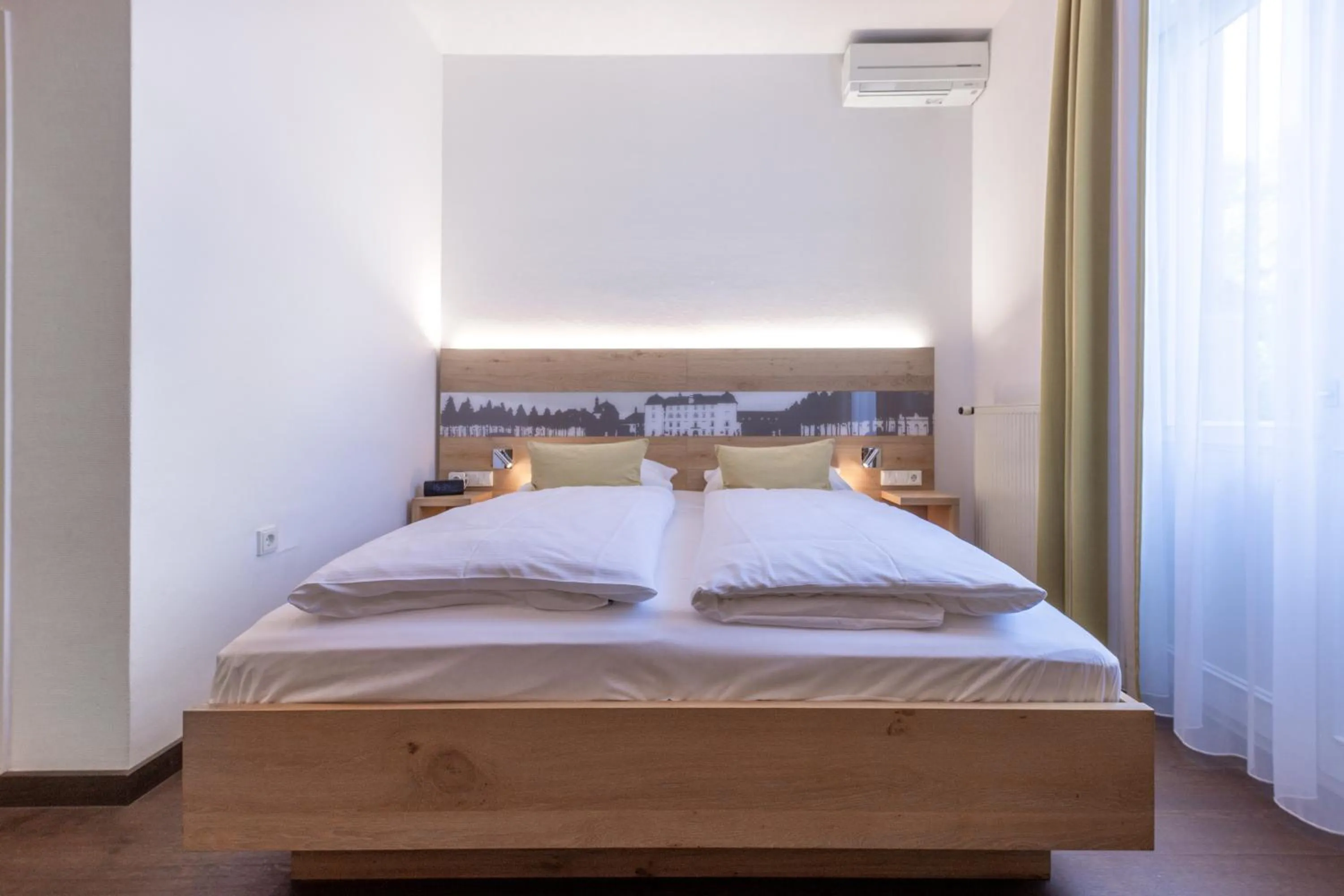 Bed in Villa Benz Hotel garni