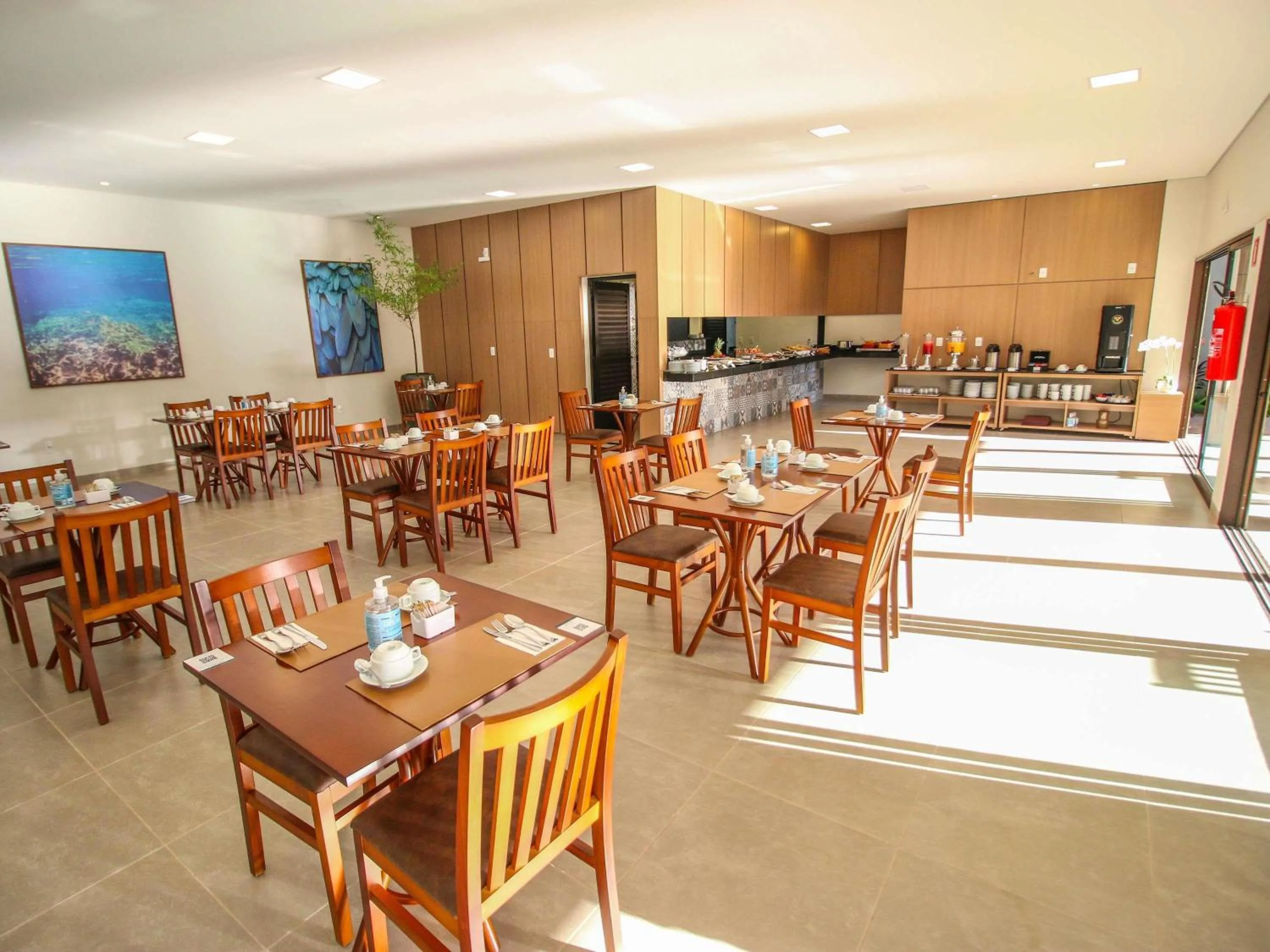 Restaurant/places to eat in ibis Styles Bonito