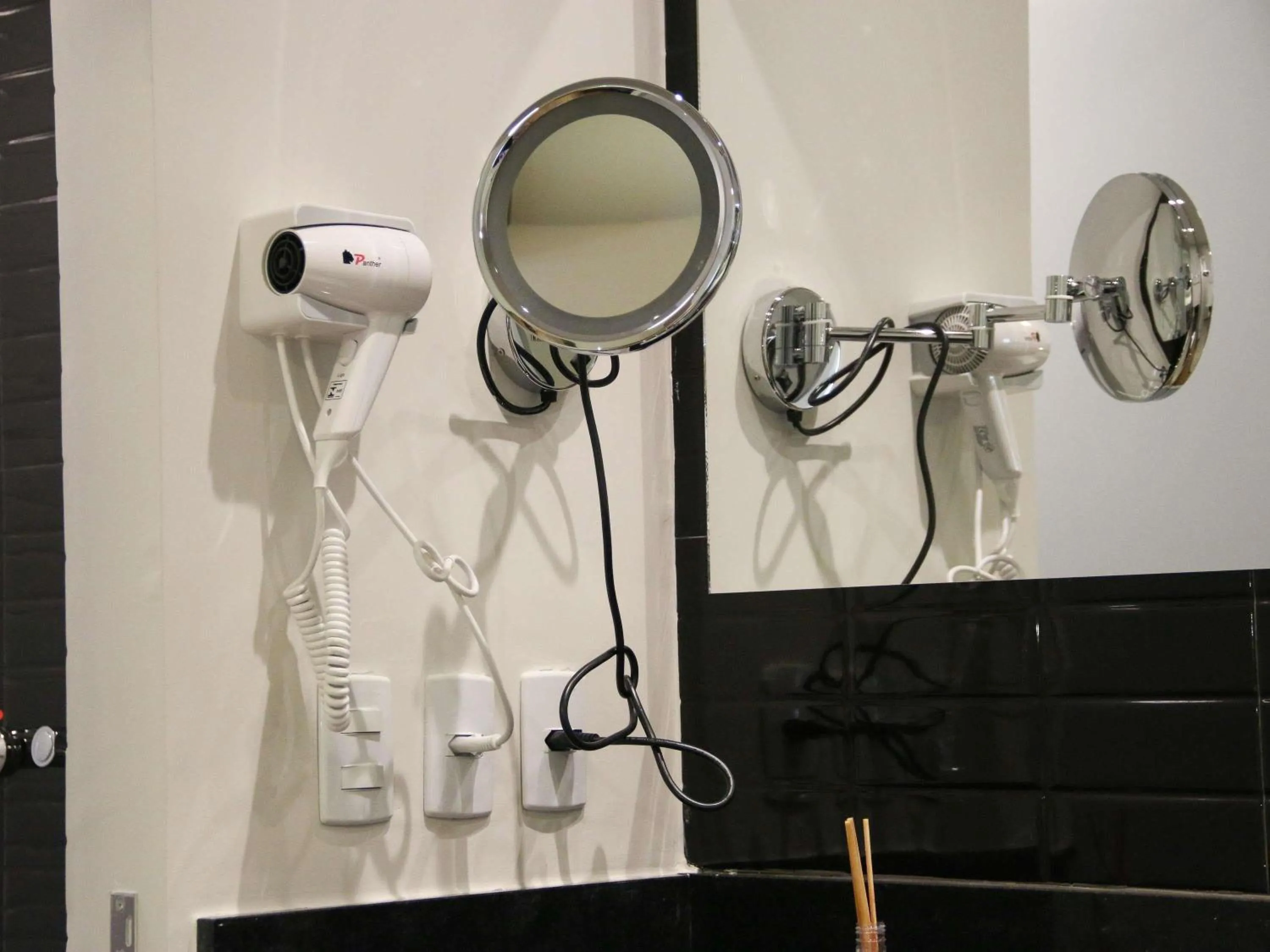 Bedroom in ibis Styles Bonito