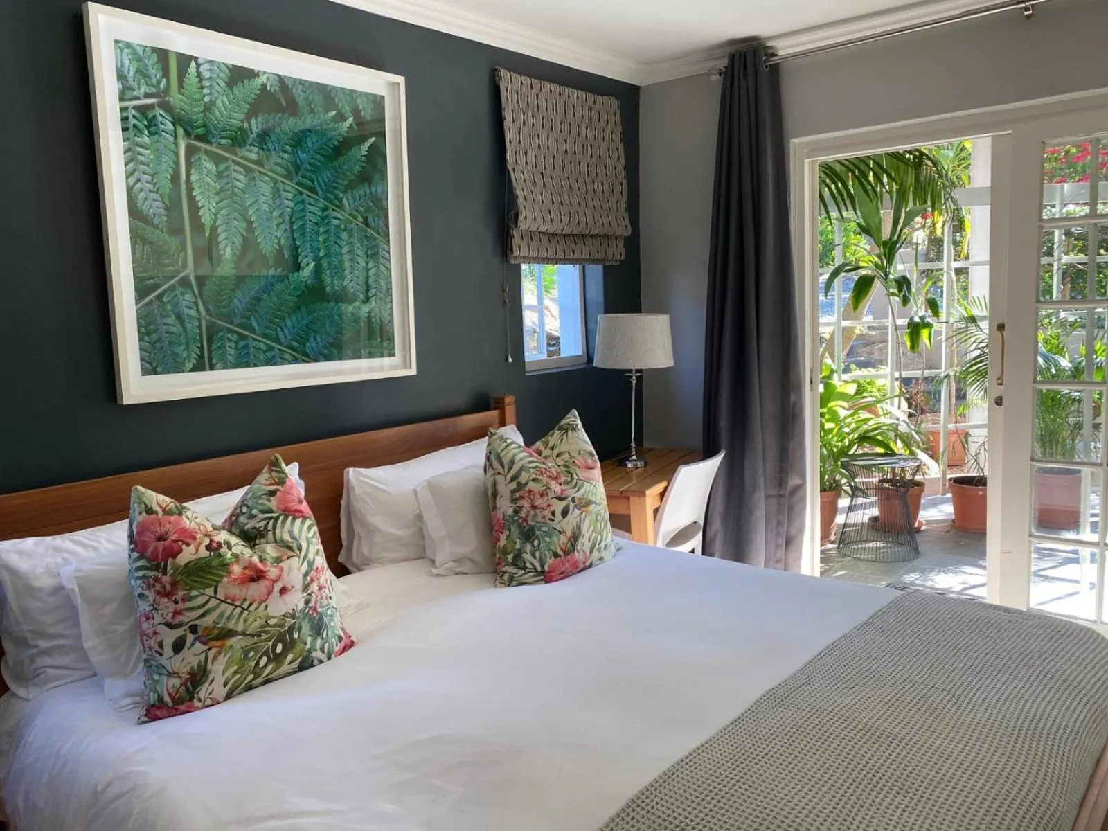 Bedroom, Bed in Mogi Boutique Hotel