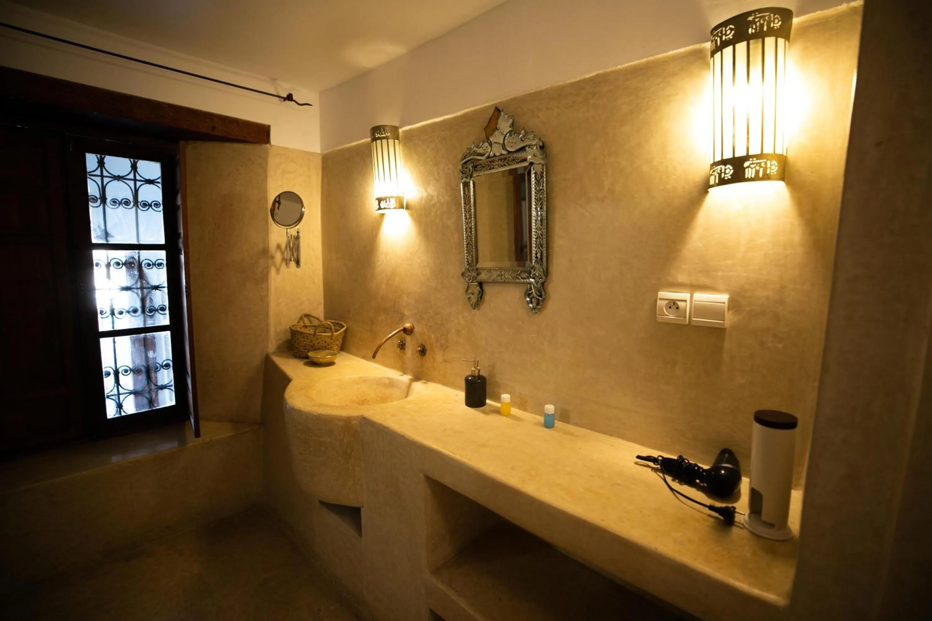 Bathroom in RIAD LOUDAYA AND SPA