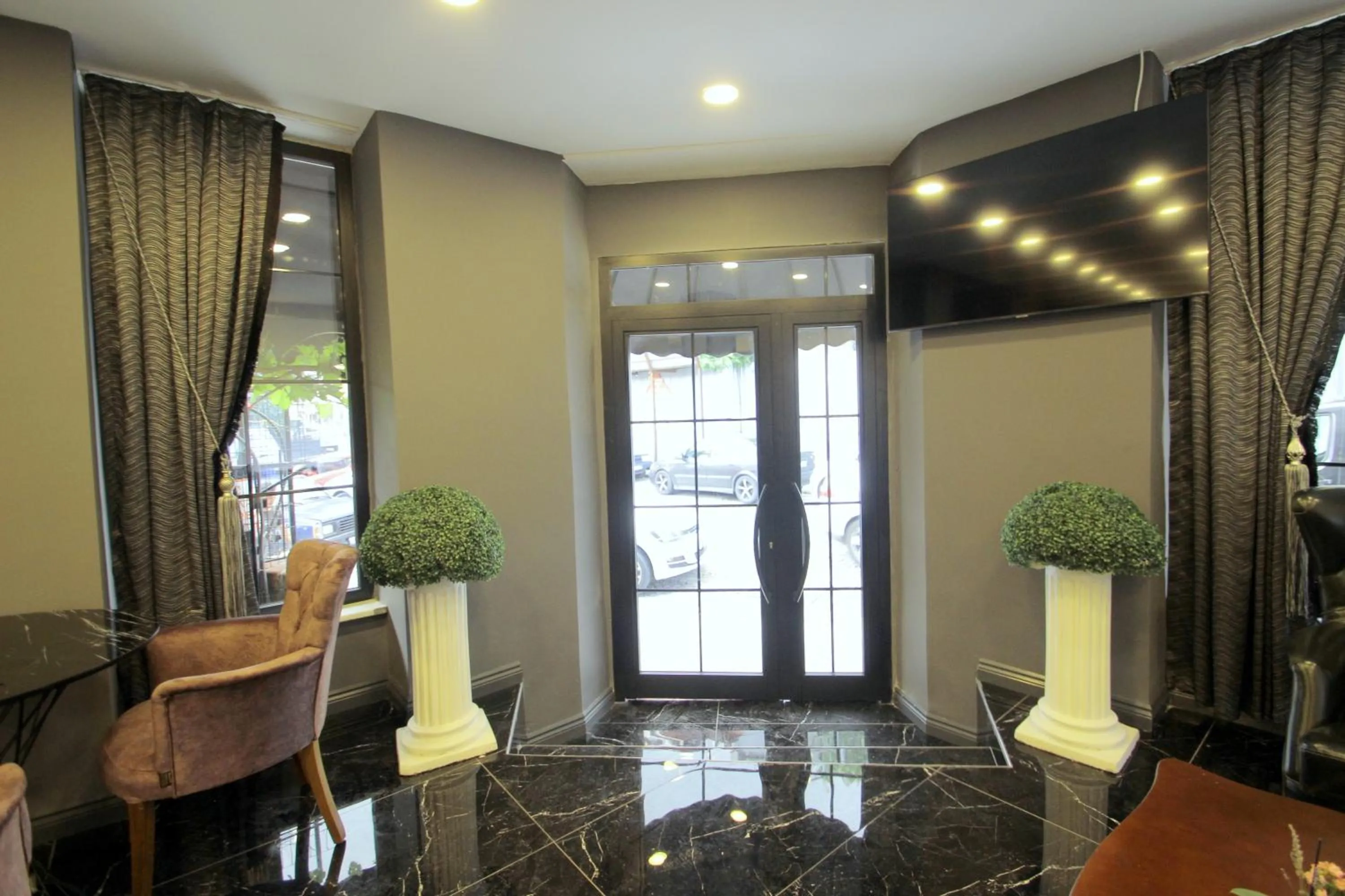 Facade/entrance in Guler Palas Hotel