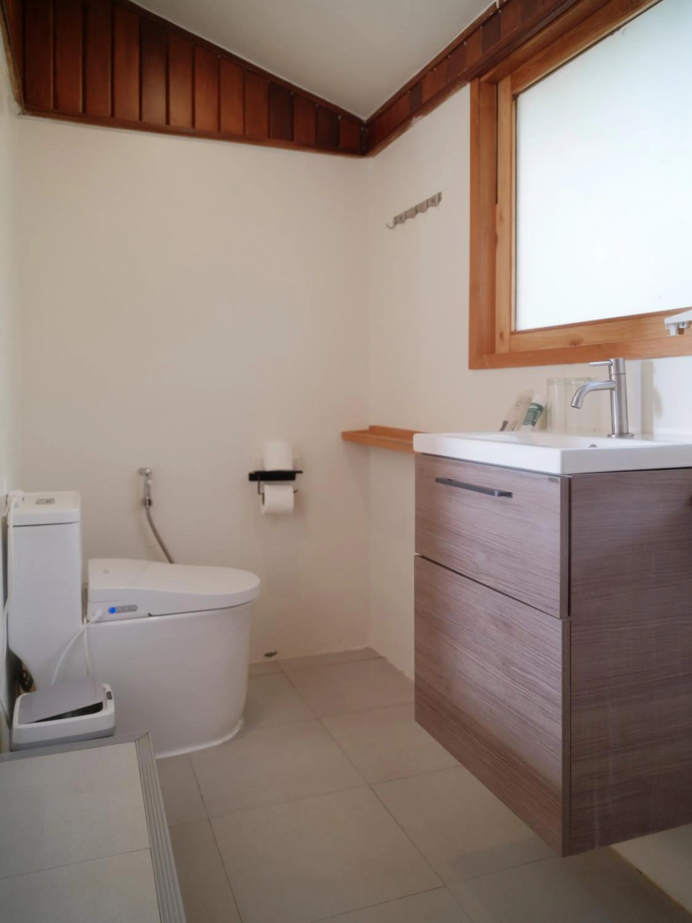Toilet in Tantawan sea view residence 山海居