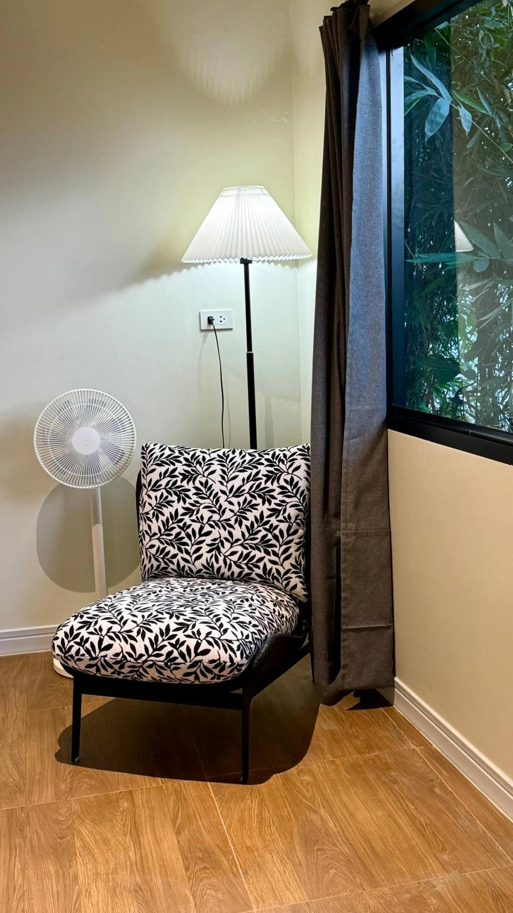 Seating area in Tantawan sea view residence 山海居