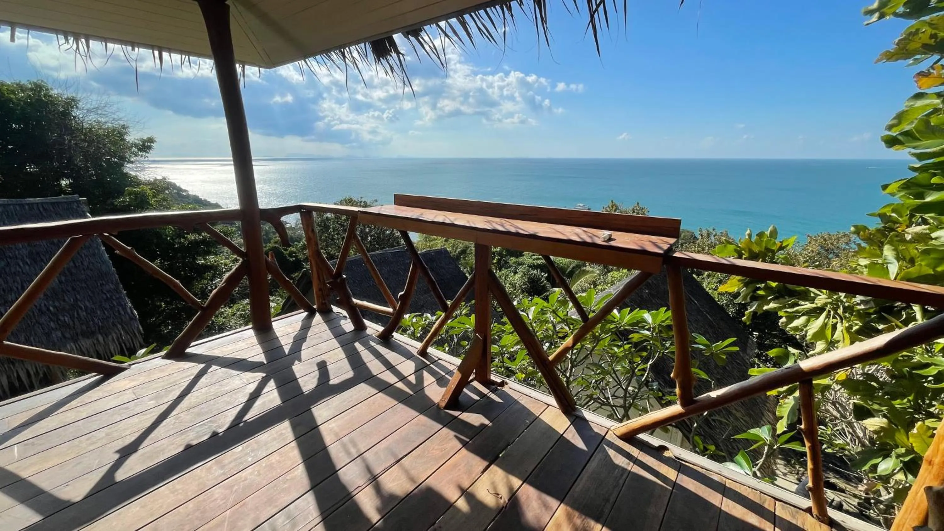 Day in Tantawan sea view residence 山海居