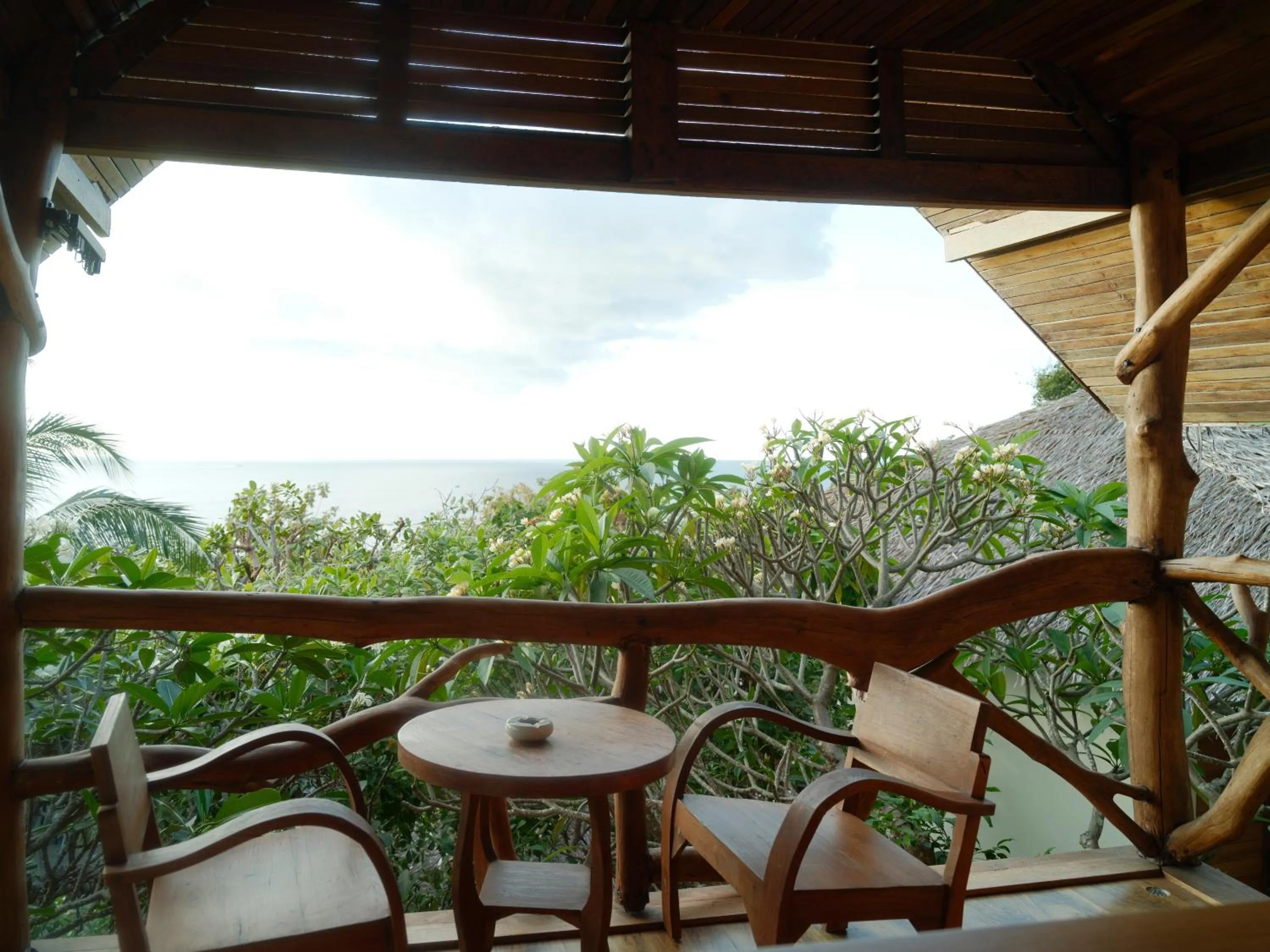 Patio in Tantawan sea view residence 山海居