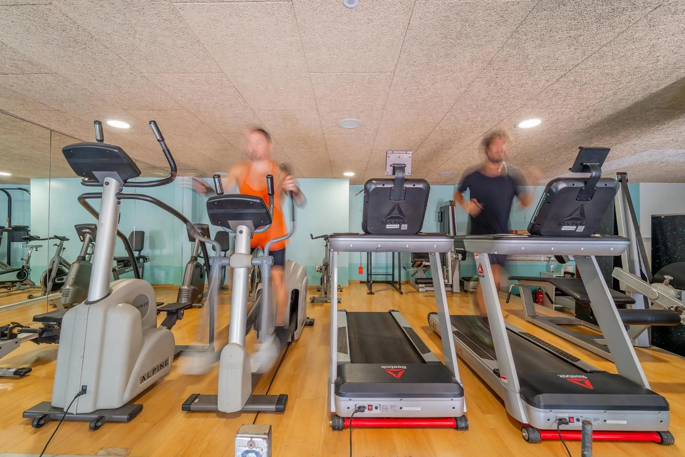 Fitness centre/facilities in ECO-APARTMENTS LA MARINEDA