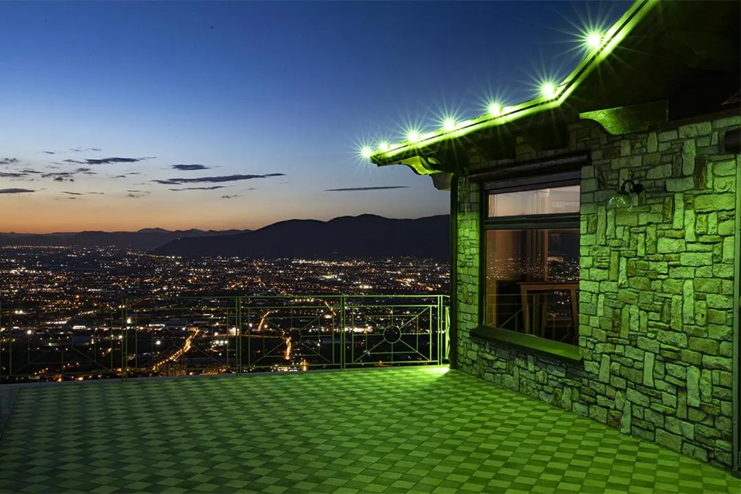 Property building in Green Park