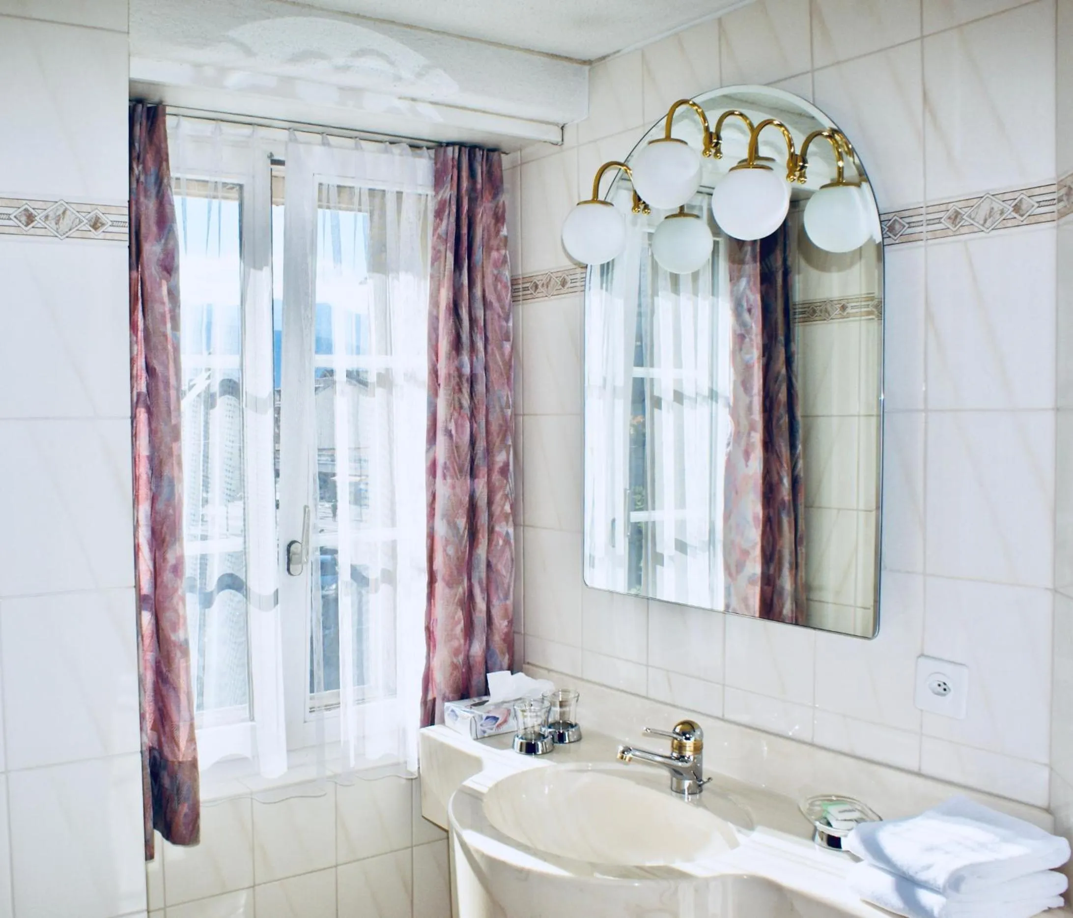 Bathroom in Hotel du Pont