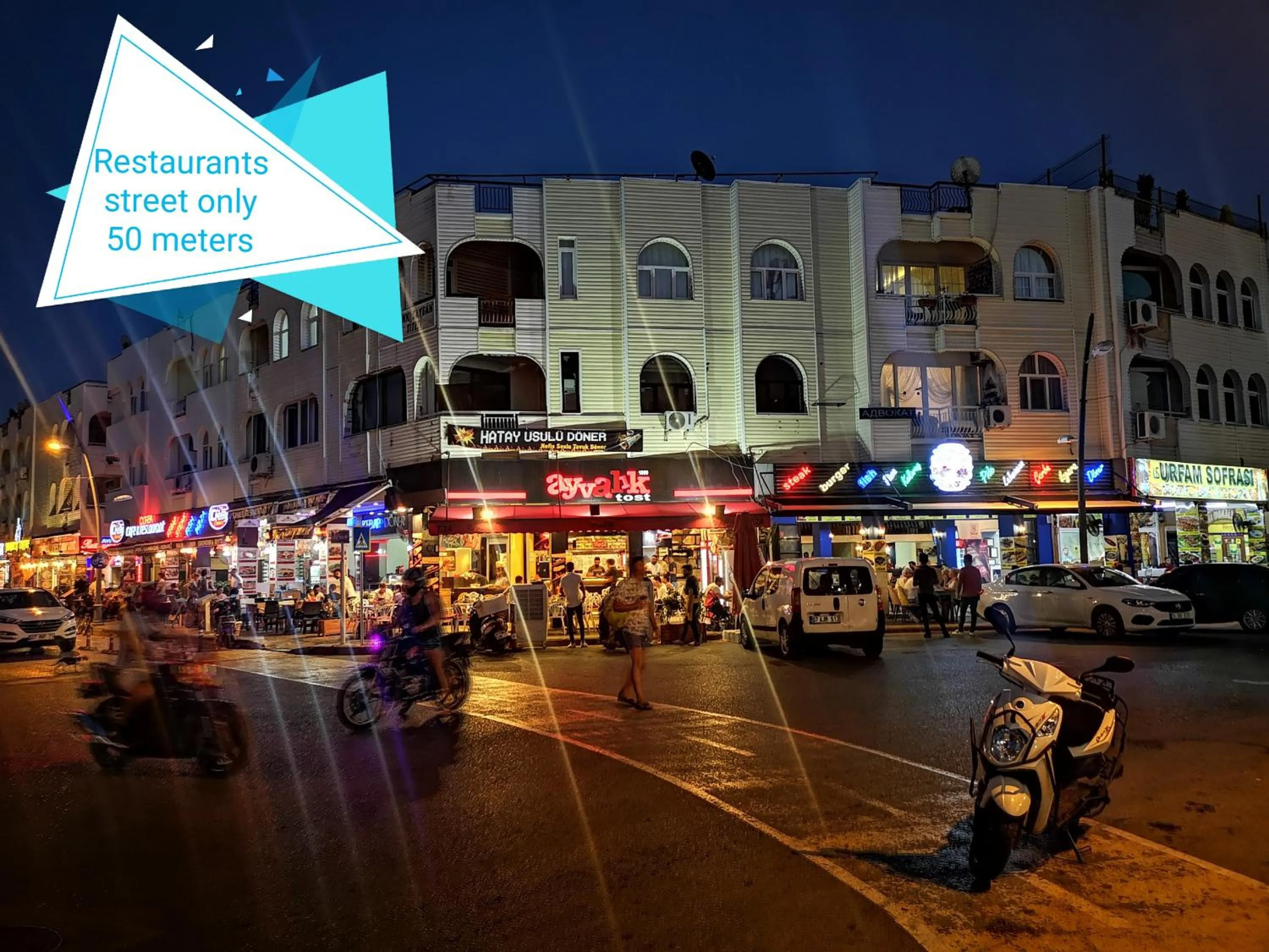 Restaurant/places to eat in World Cities Residence