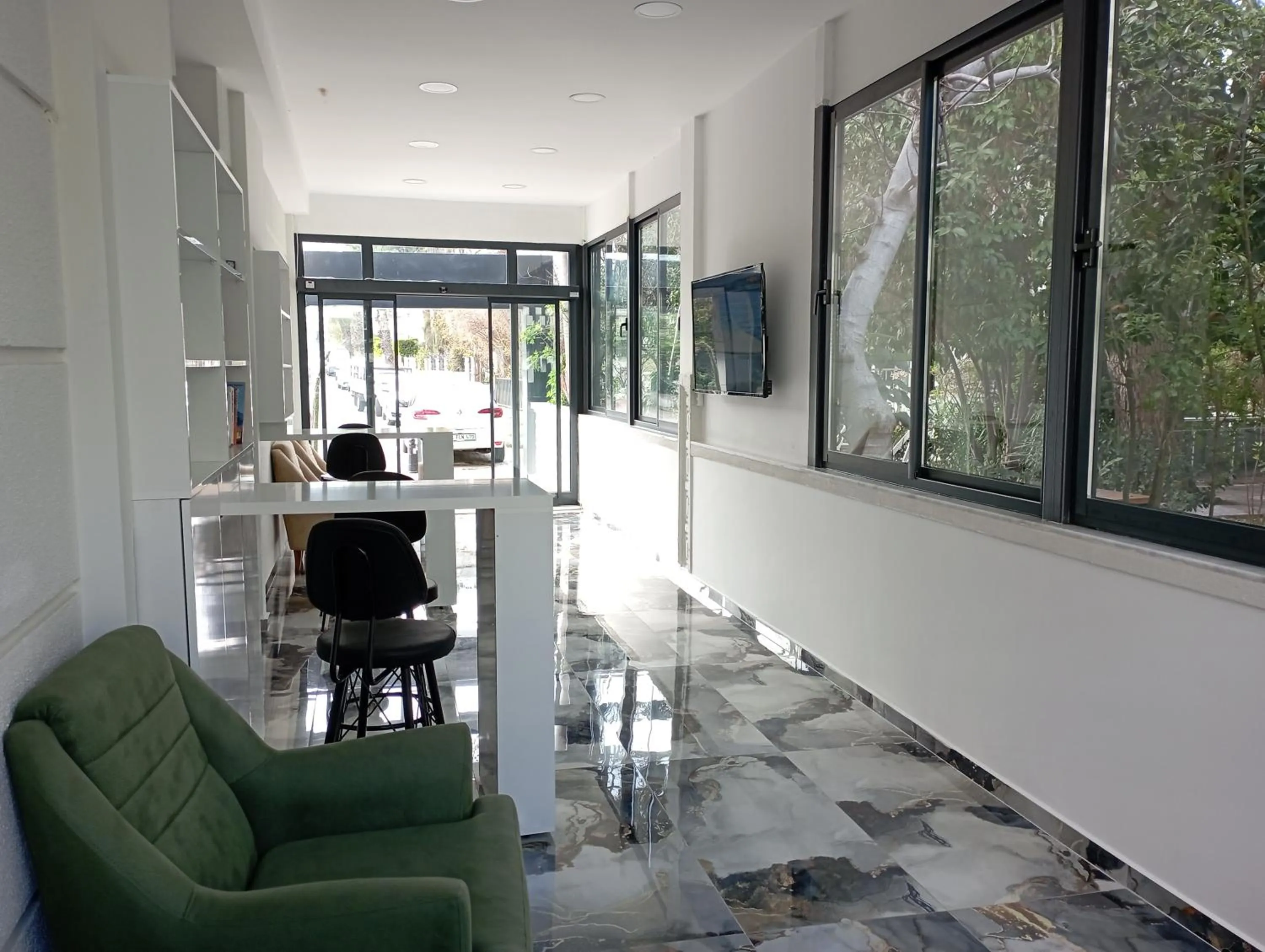 Communal lounge/ TV room in World Cities Residence