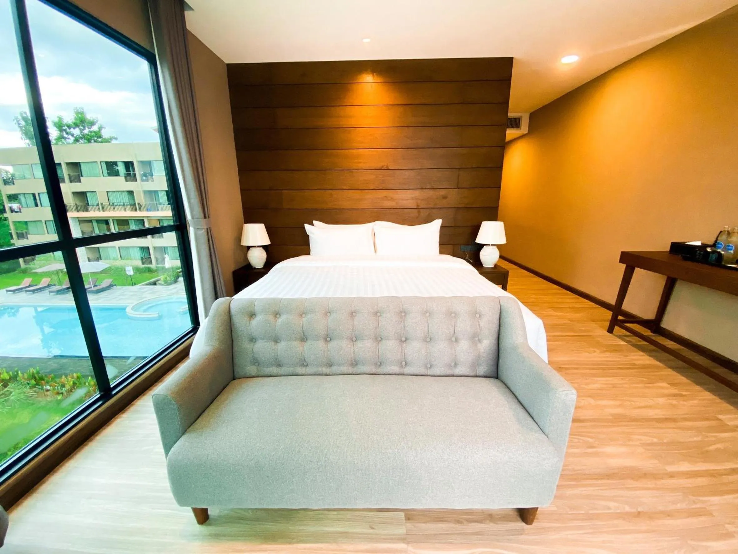 Living room in River Tree Resort