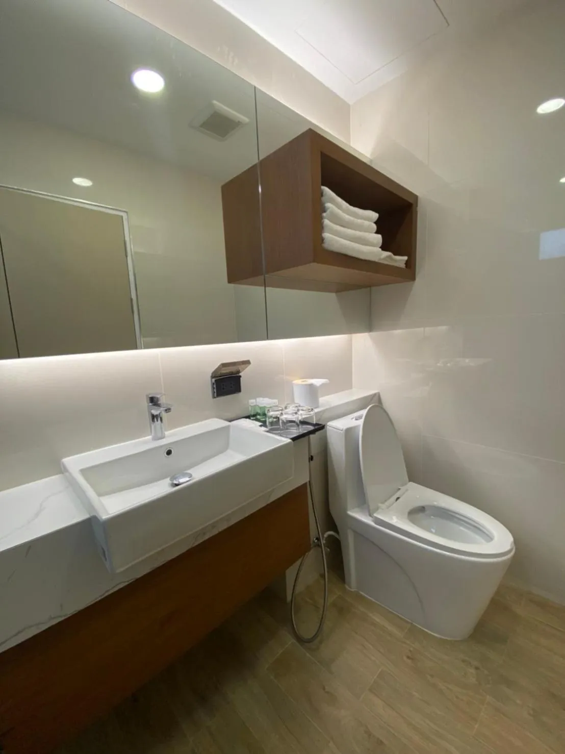 Toilet in River Tree Resort