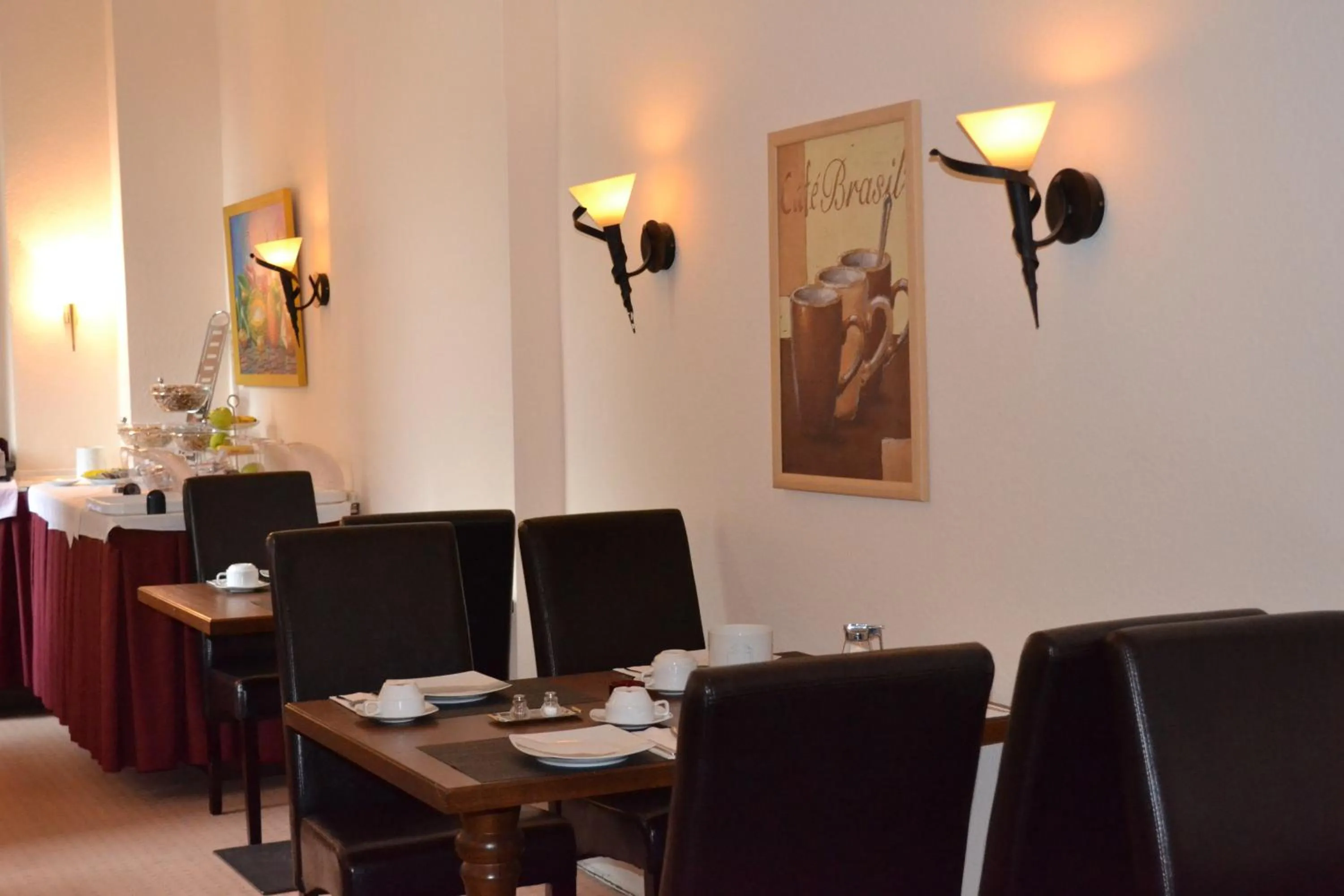 Restaurant/places to eat in Hotel am Landeshaus