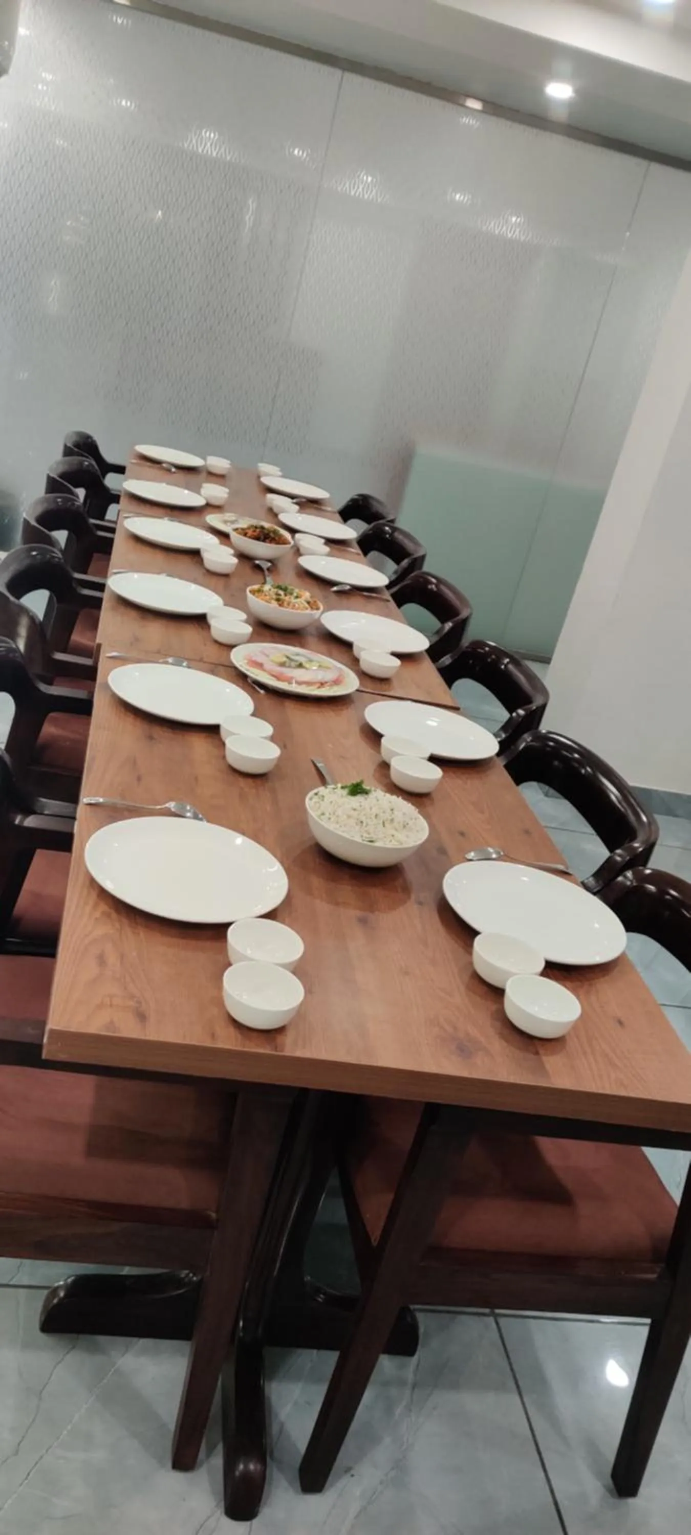 Restaurant/places to eat in Hotel Keshav Residency - Medicity Gurugram, near Medanta Hospital, Pure Vegetarian