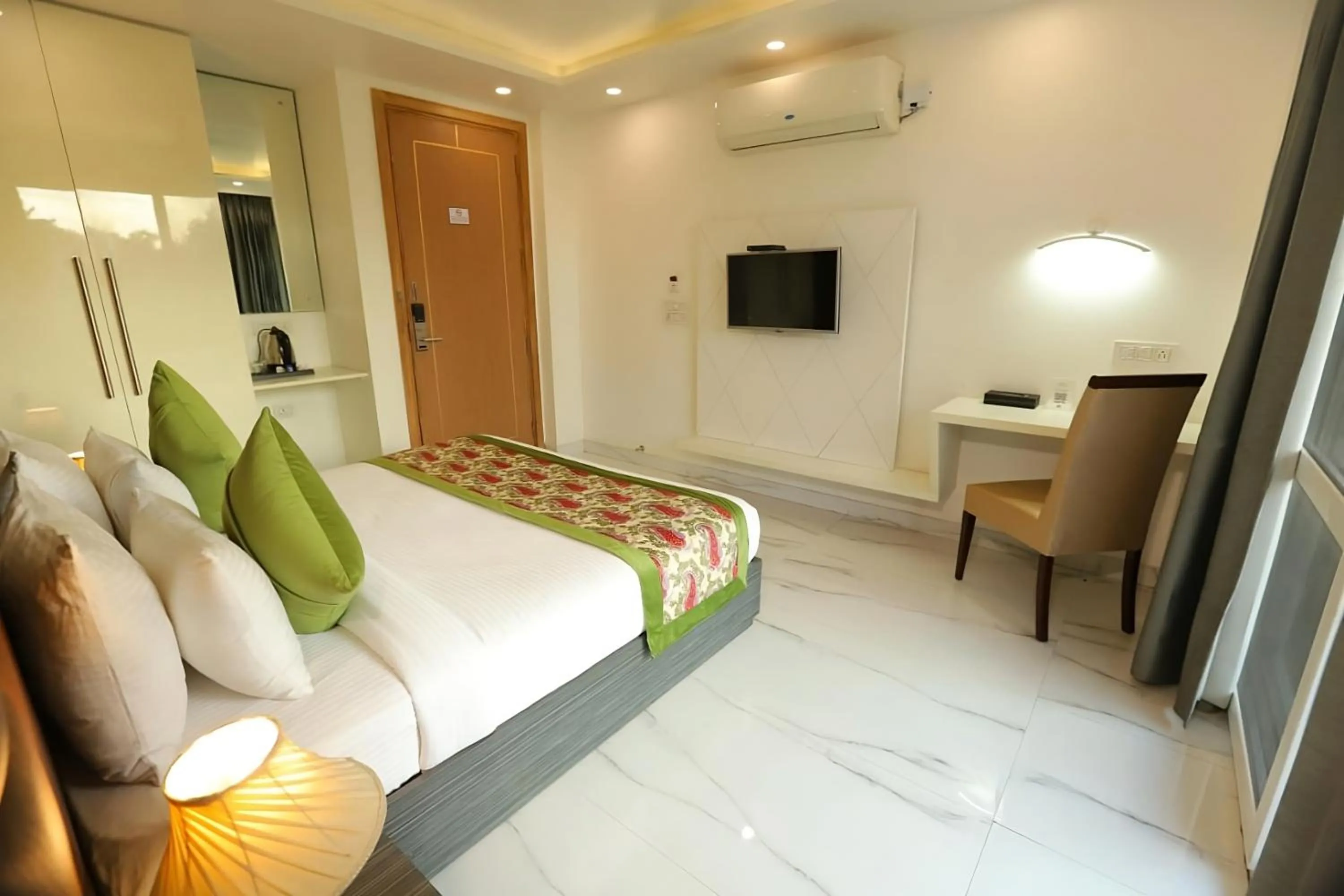 Bed in Hotel Keshav Residency - Medicity Gurugram, near Medanta Hospital, Pure Vegetarian