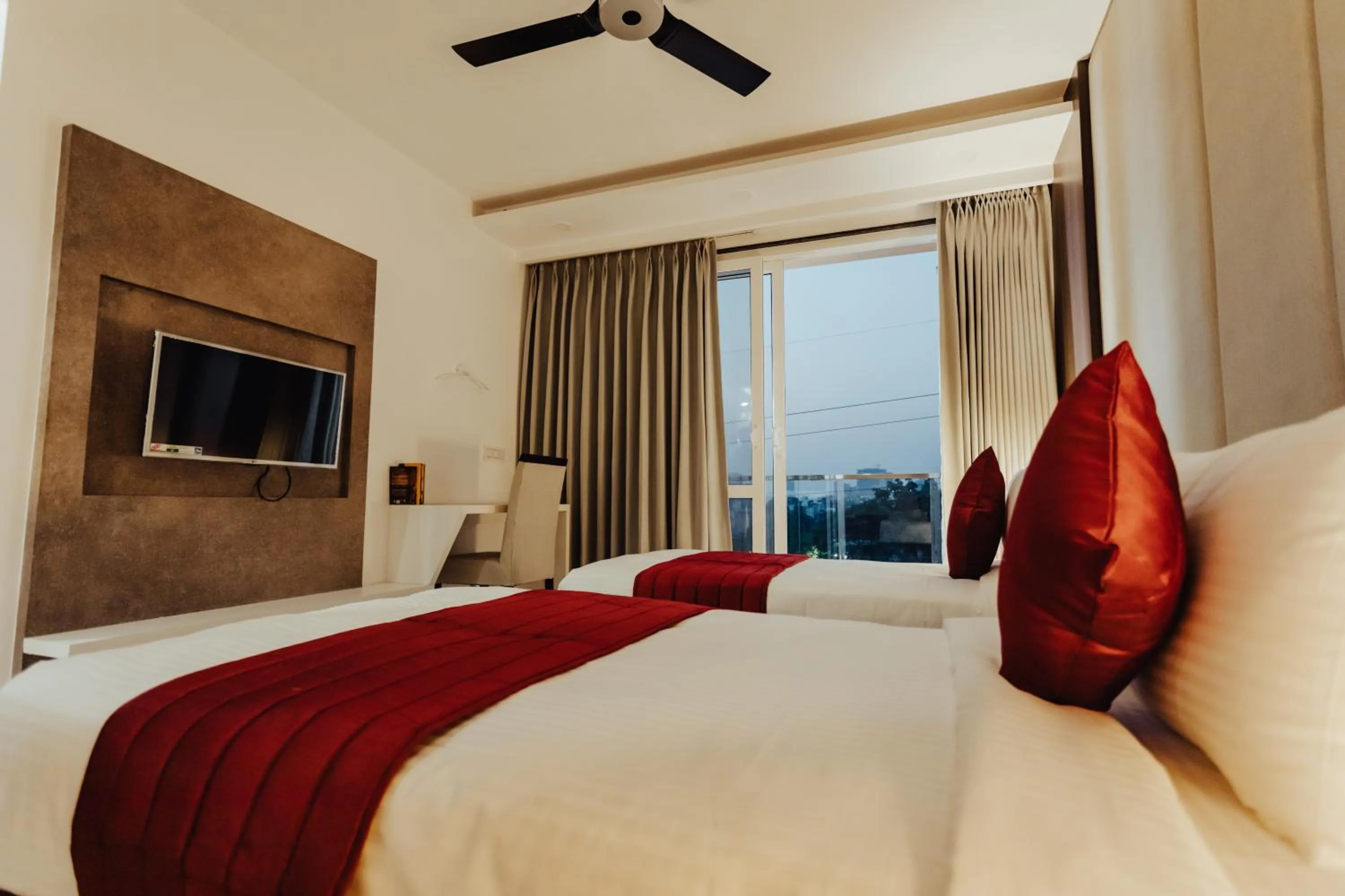 Bed in Hotel Keshav Residency - Medicity Gurugram, near Medanta Hospital, Pure Vegetarian