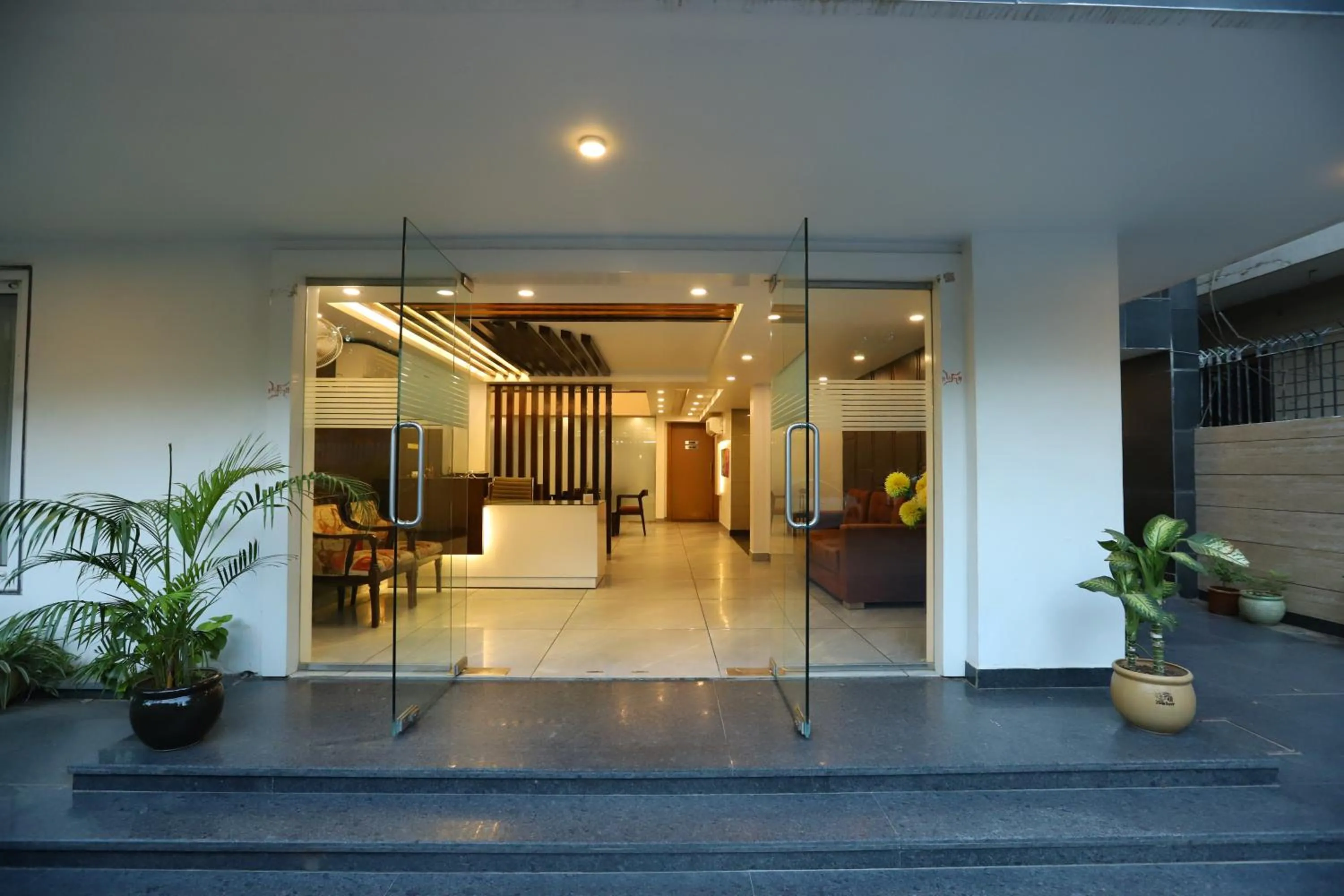 Lobby or reception in Hotel Keshav Residency - Medicity Gurugram, near Medanta Hospital, Pure Vegetarian