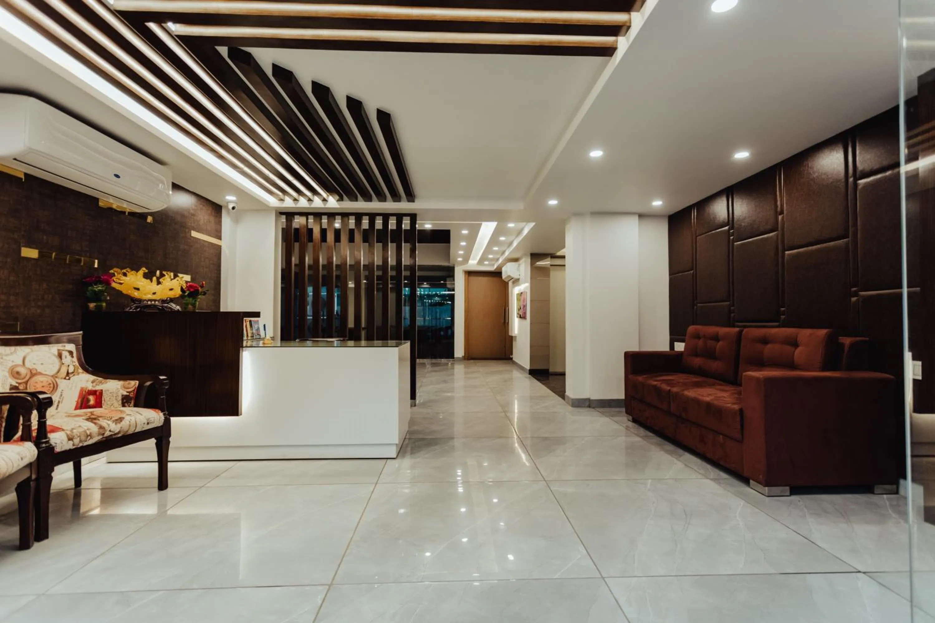 Lobby or reception in Hotel Keshav Residency - Medicity Gurugram, near Medanta Hospital, Pure Vegetarian