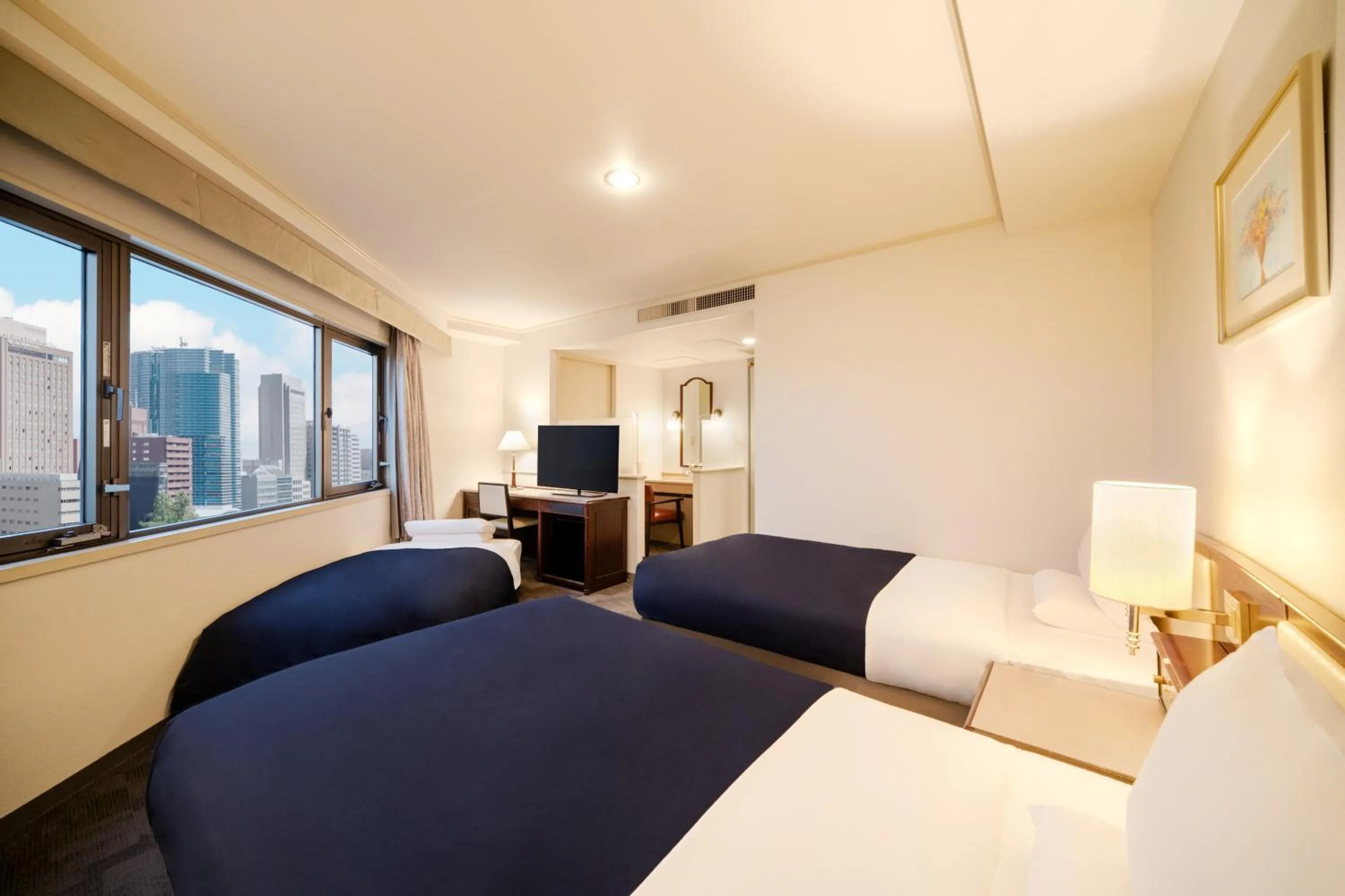 Bed in HOTEL MYSTAYS Hiroshima Peace Park